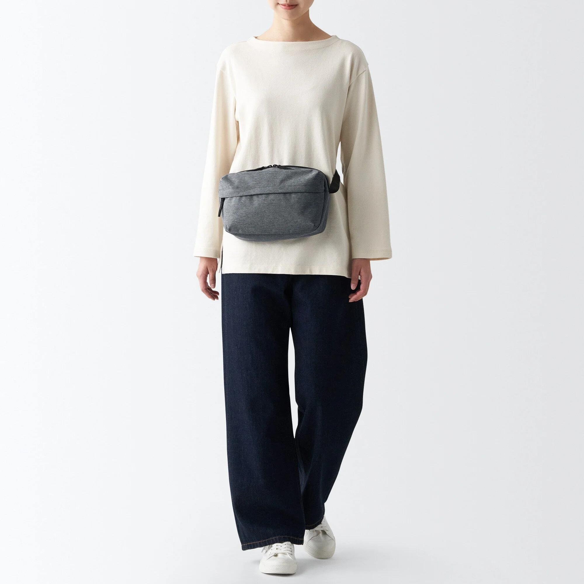 2-Way Water Repellent Shoulder Bag Medium Grey - Image 9