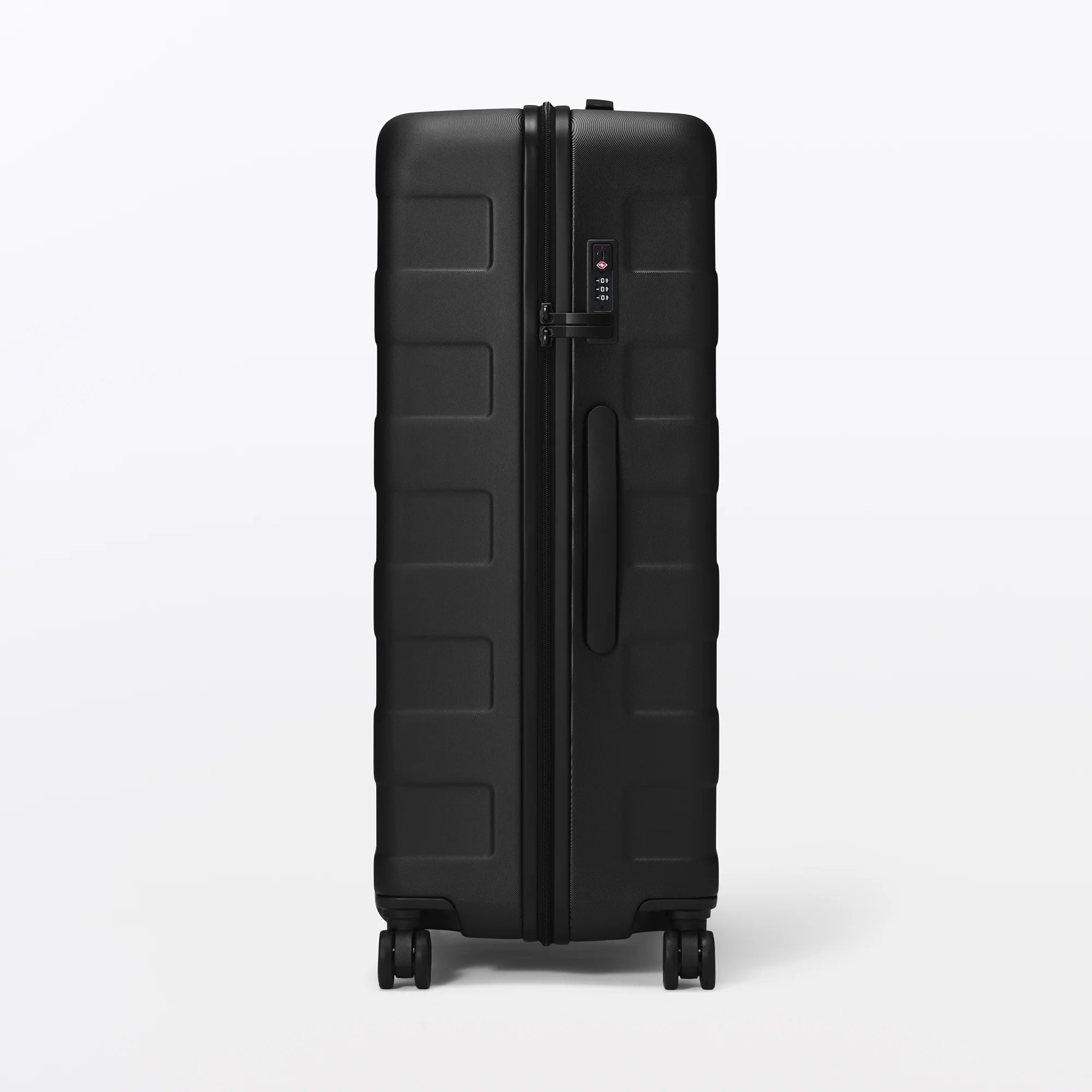 Hard Shell Suitcase 105L | Check-In - Image 32