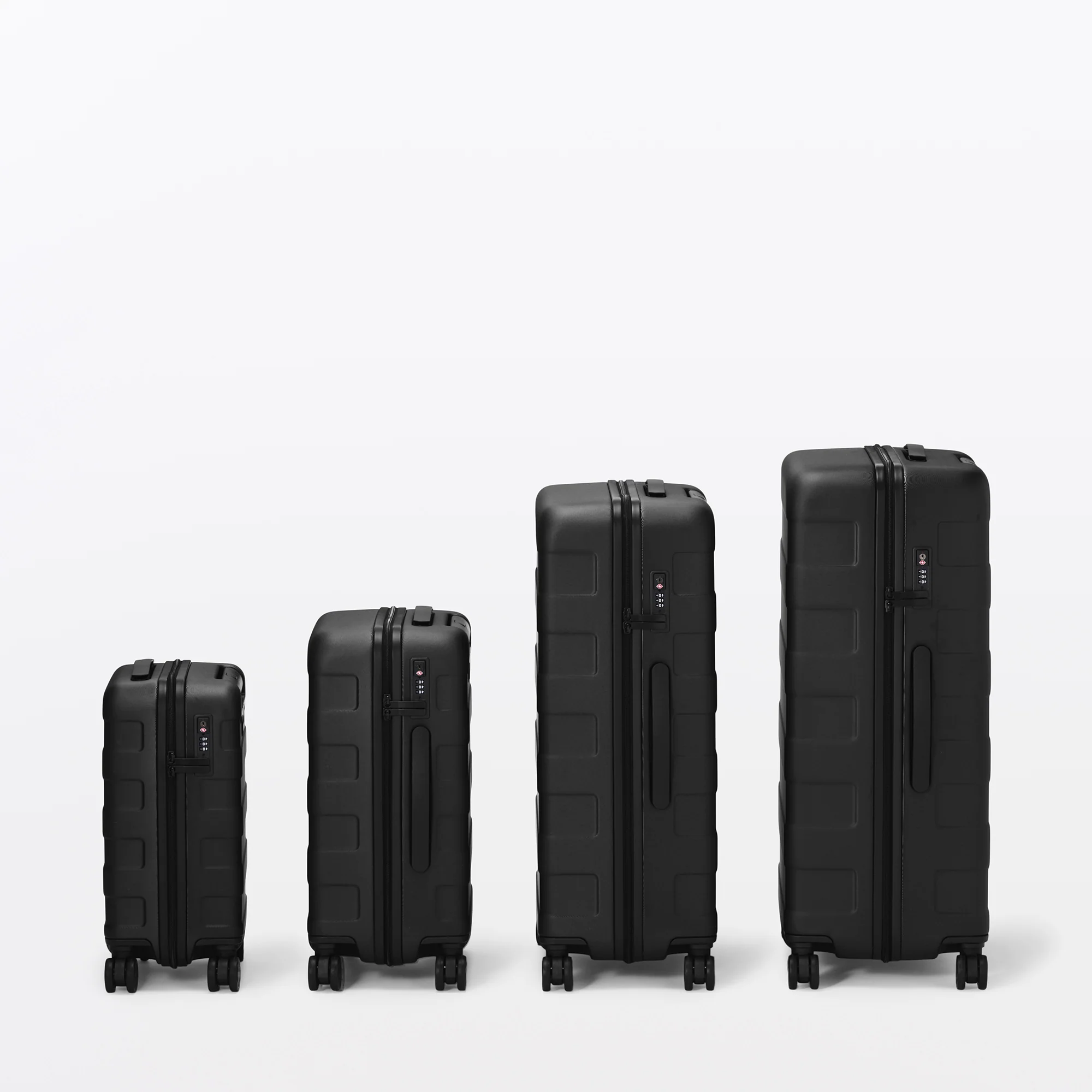 Hard Shell Suitcase 105L | Check-In - Image 42