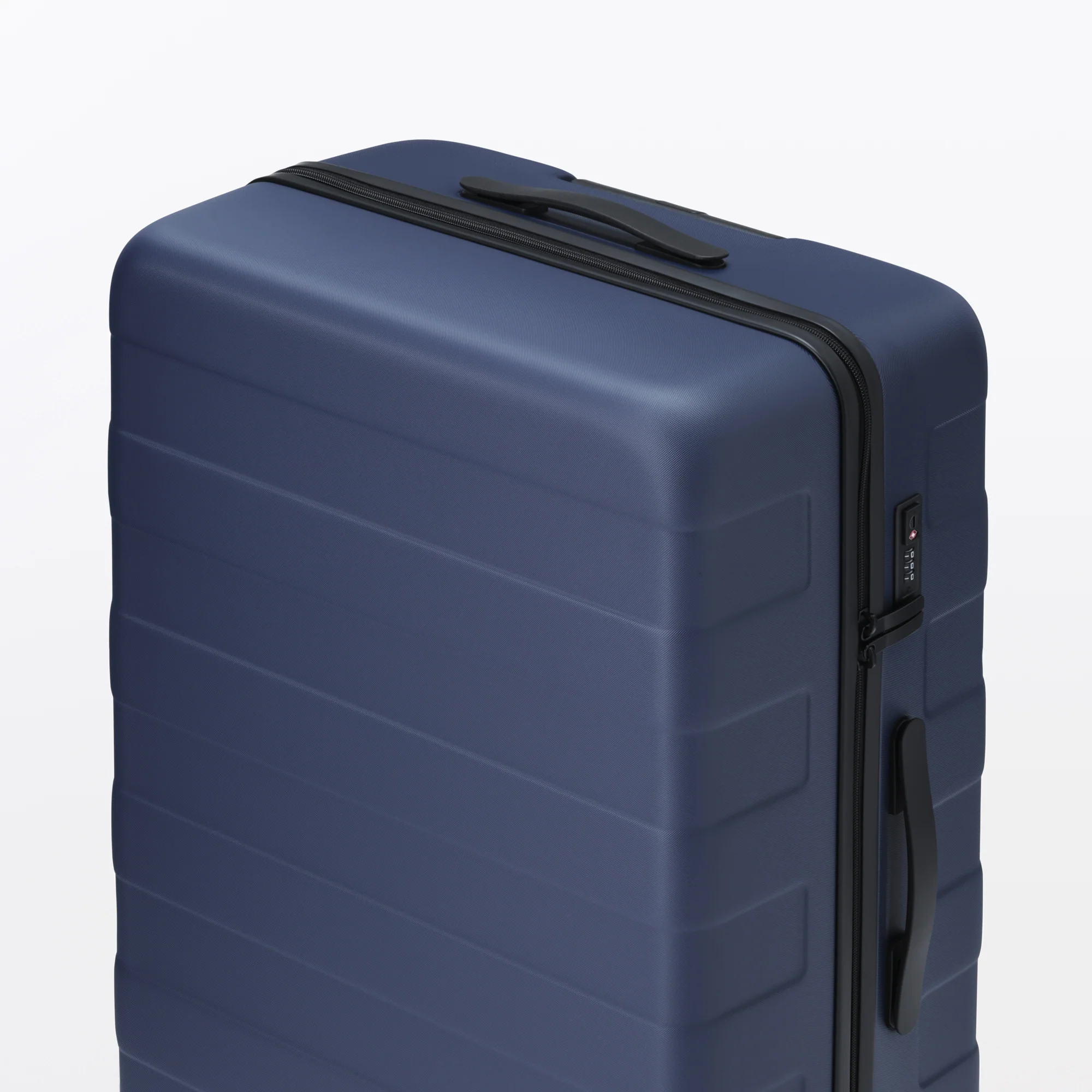 Hard Shell Suitcase 105L | Check-In - Image 7