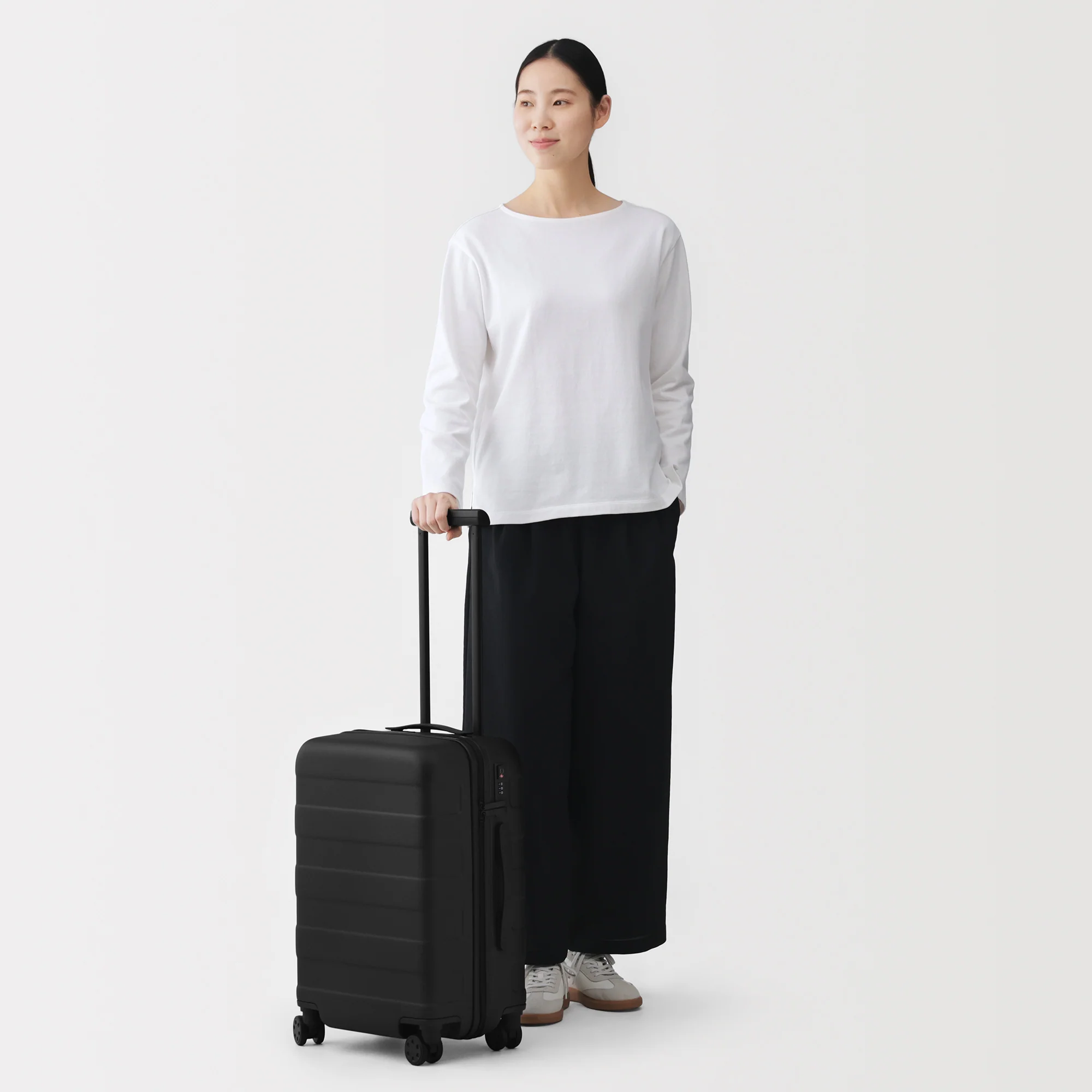 Hard Shell Suitcase 36L | Carry-On - Image 29