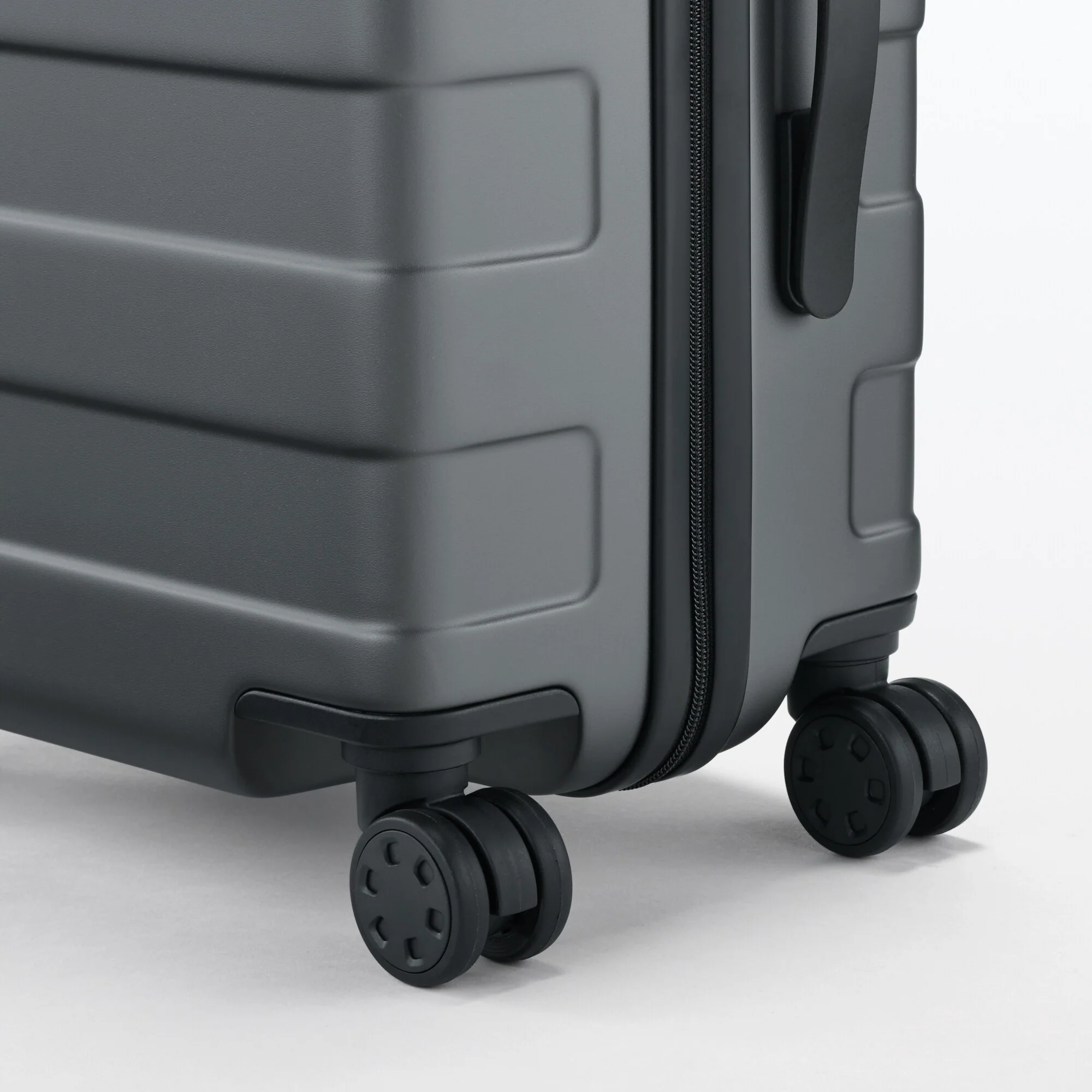 Adjustable Handle Hard Shell Suitcase 36L | Carry-On - Image 8