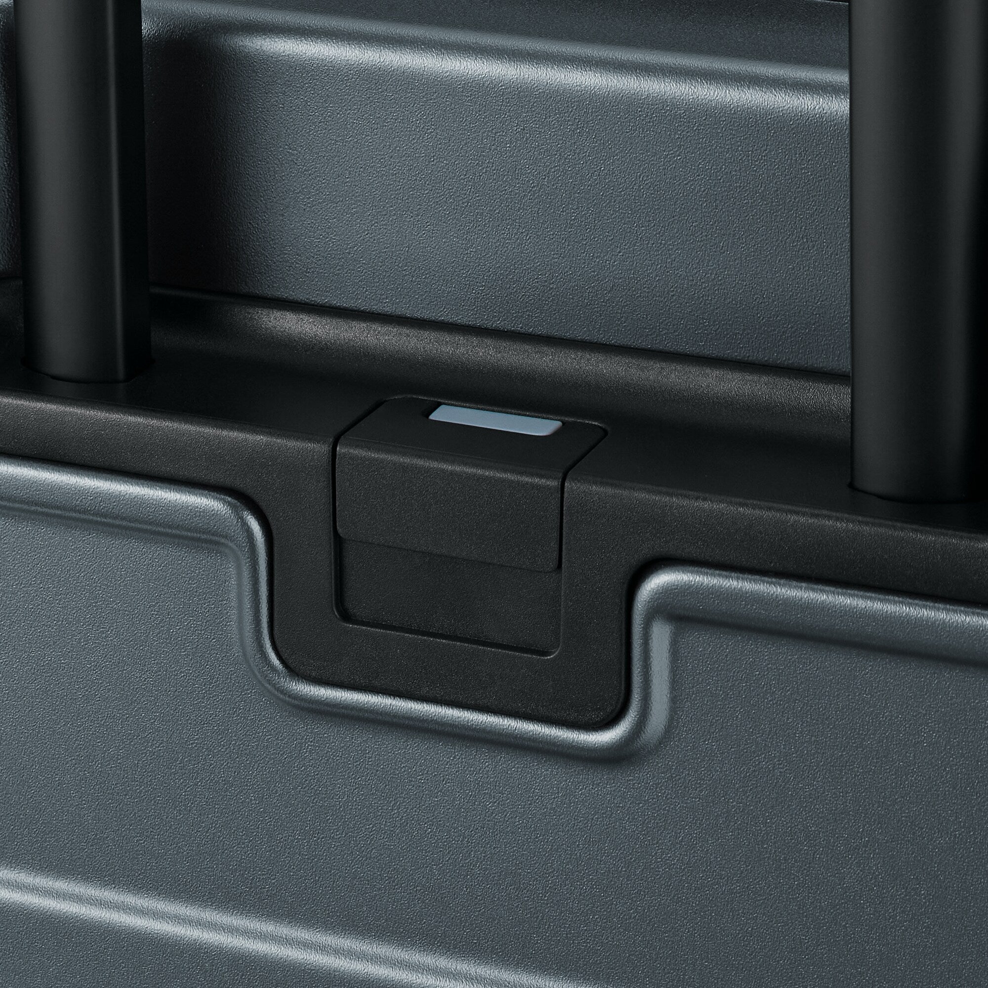 Adjustable Handle Hard Shell Suitcase 75L | Check-In - Image 33