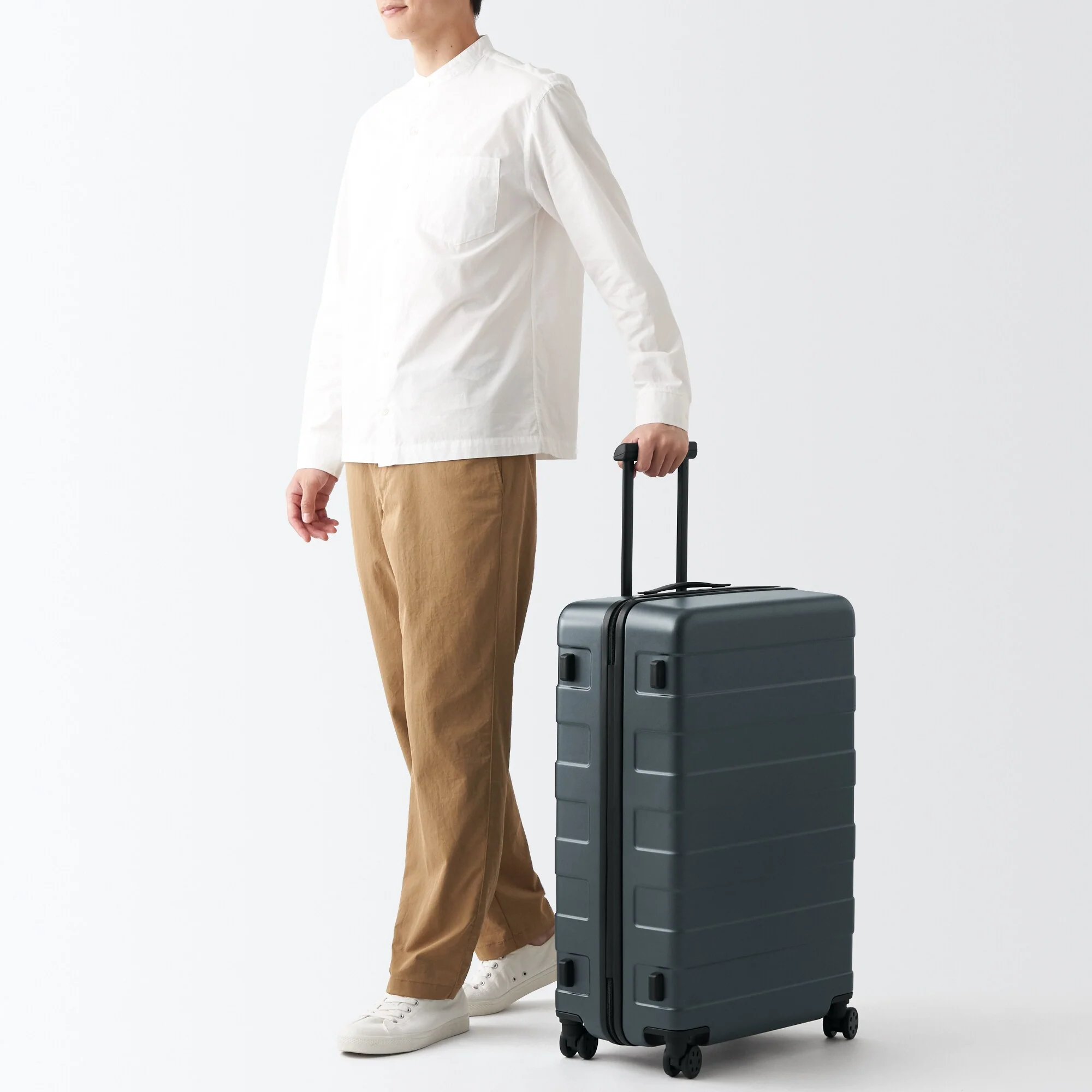 Adjustable Handle Hard Shell Suitcase 75L | Check-In - Image 38