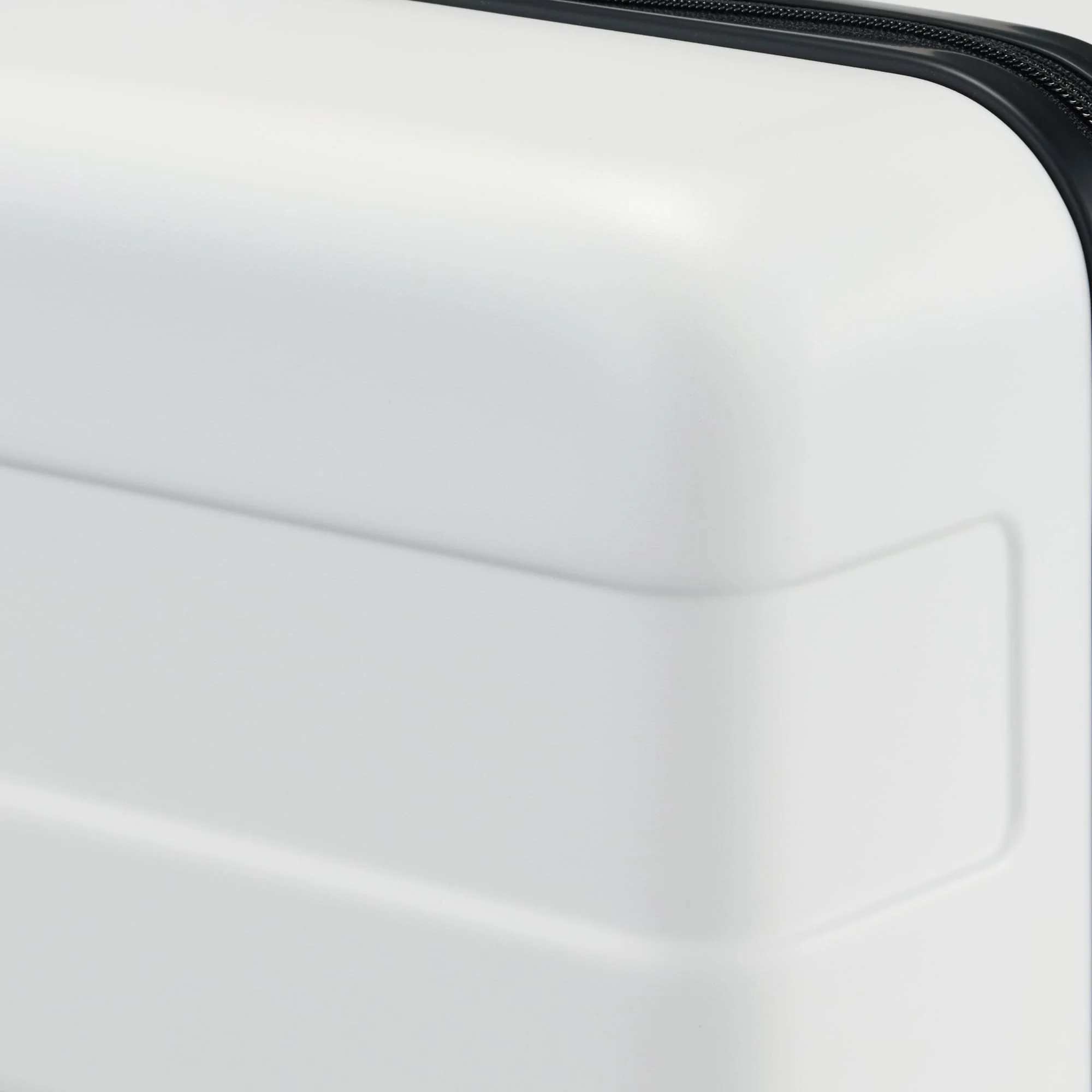 Adjustable Handle Hard Shell Suitcase 75L | Check-In - Image 15