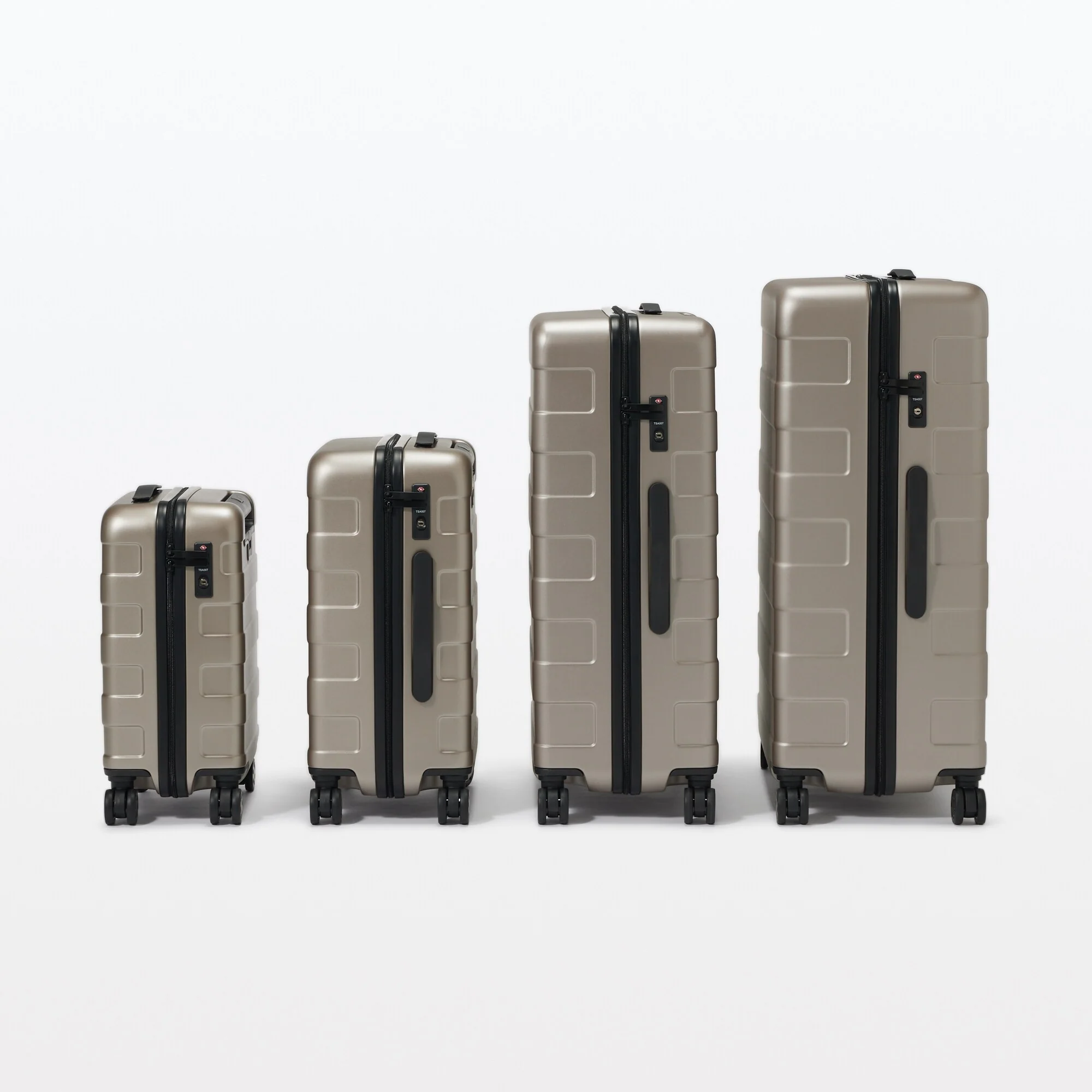 Adjustable Handle Hard Shell Suitcase 75L - Translucent | Check-In - Image 21