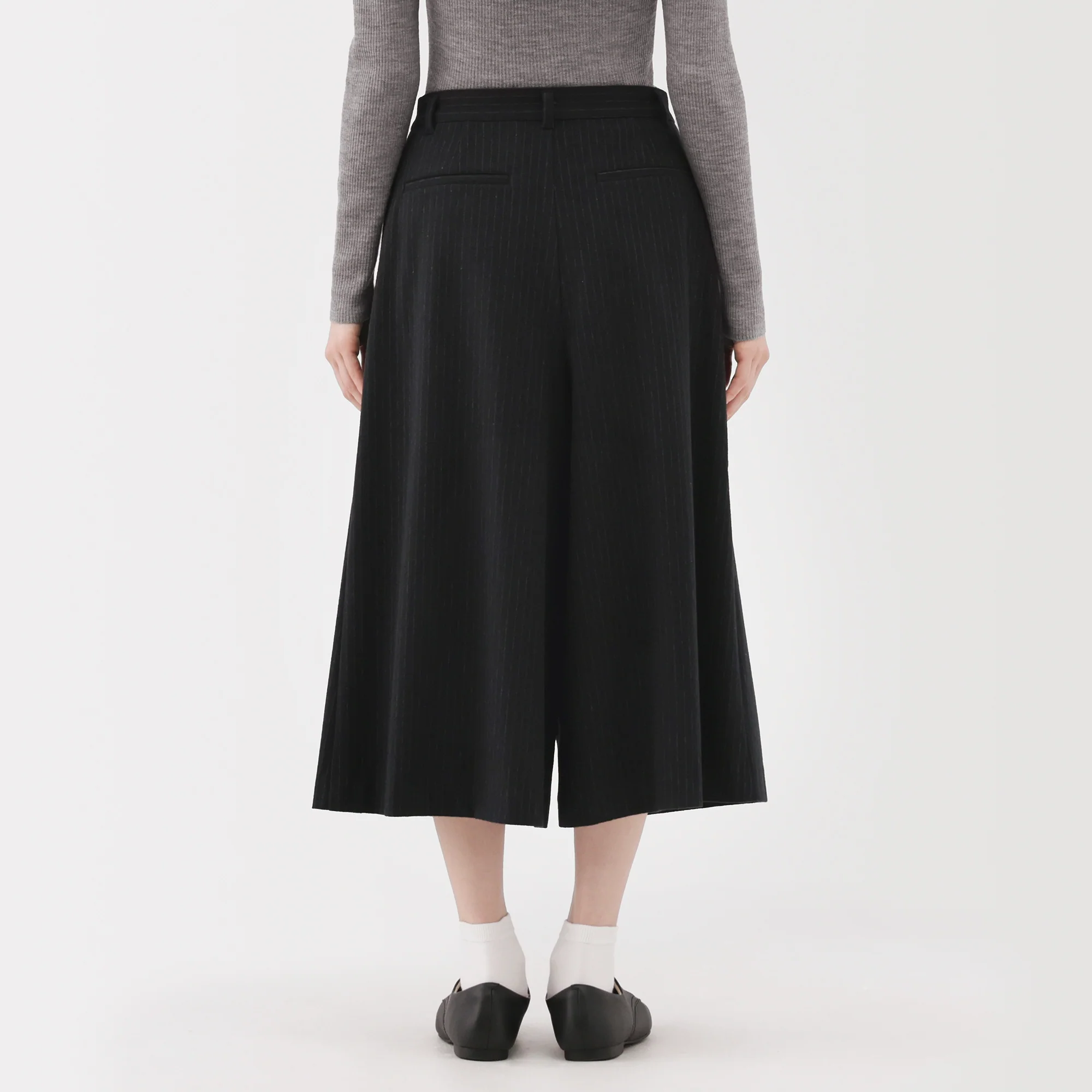 Brushed Cropped Pants - Image 16