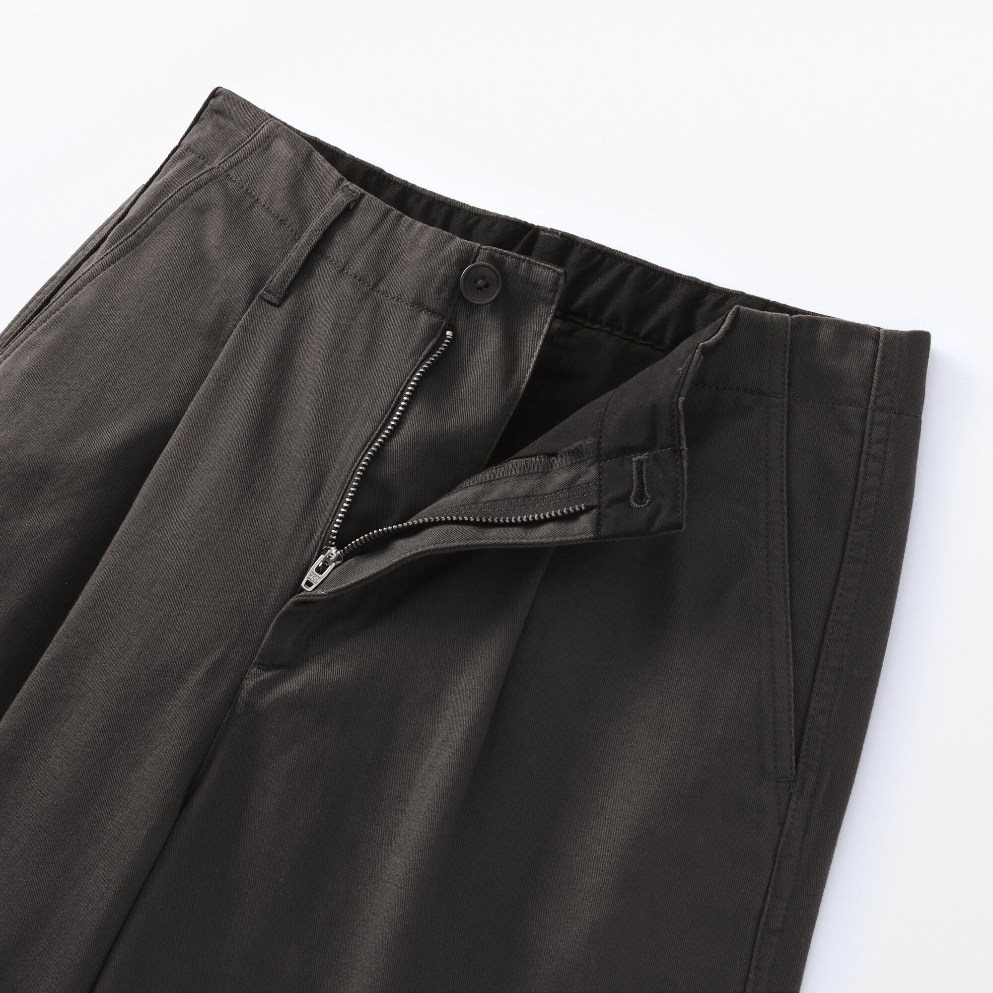 Chino Pleated Wide Pants - Image 18