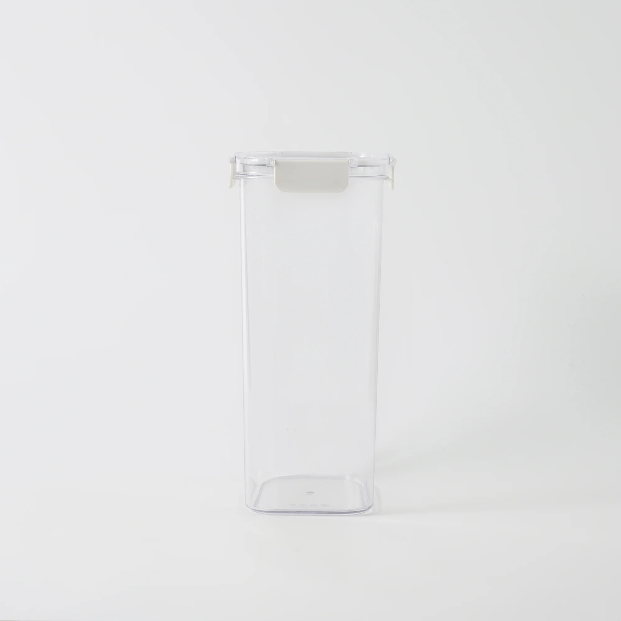 Clear Storage Container - 4.74 L - Image 3