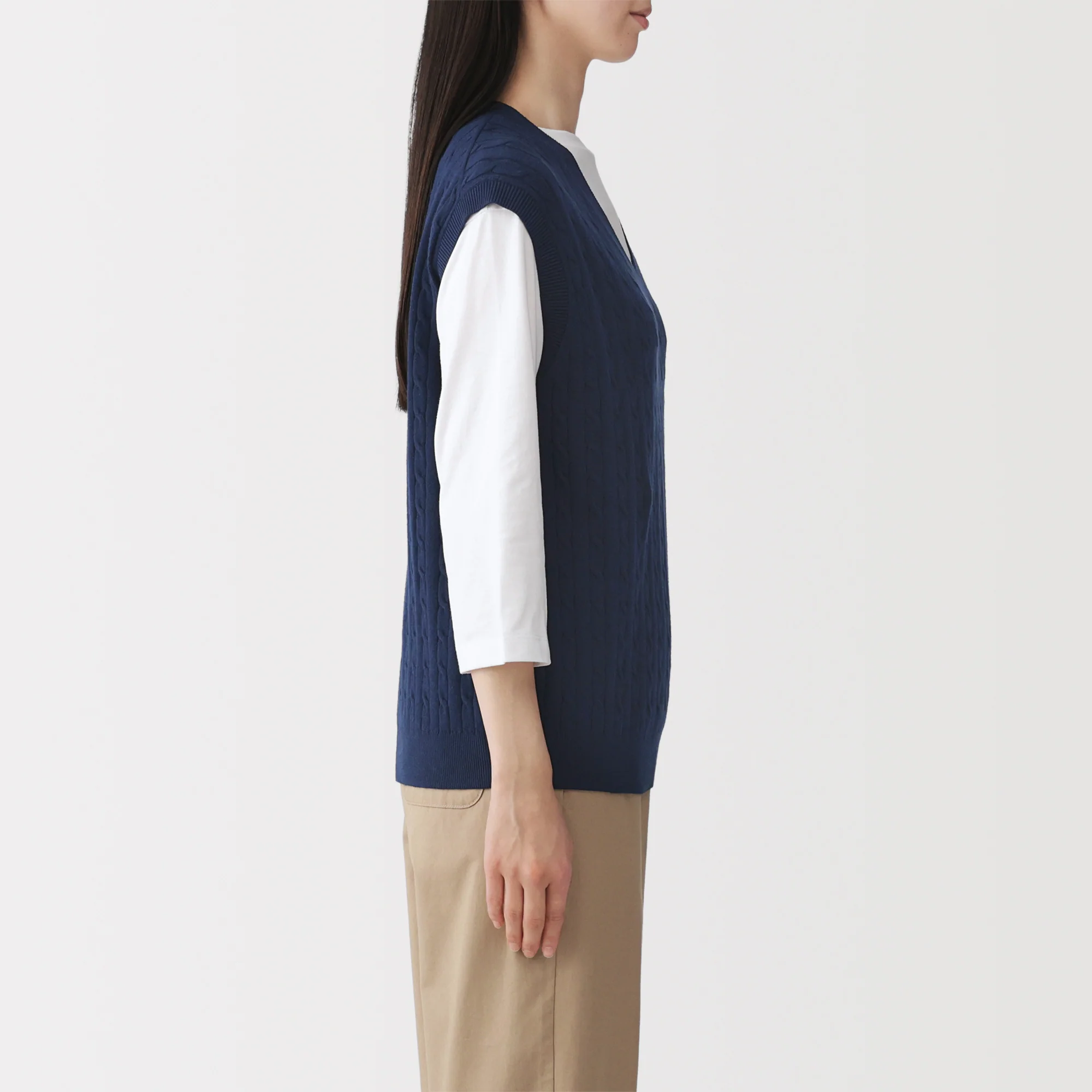 Cotton Blend Cable Vest - Image 12