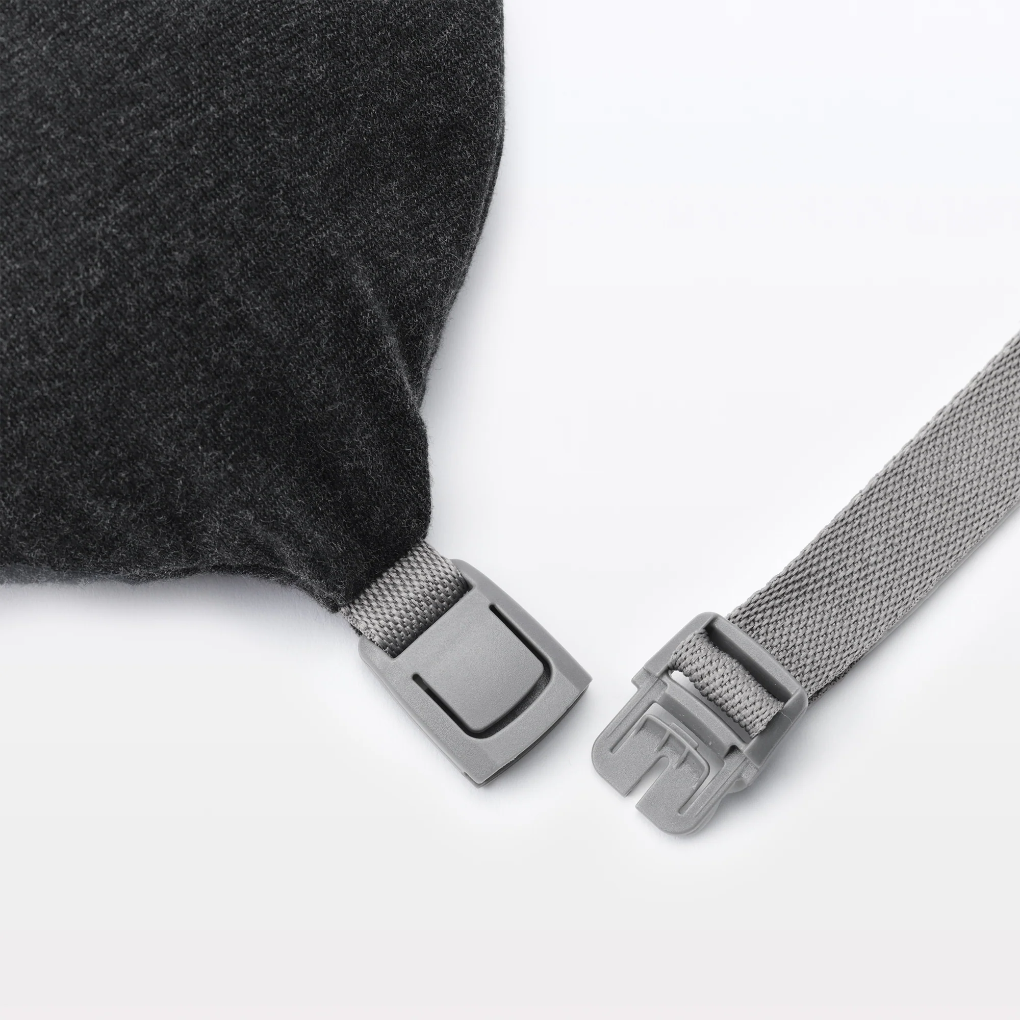 Fitting Neck Cushion - Image 16