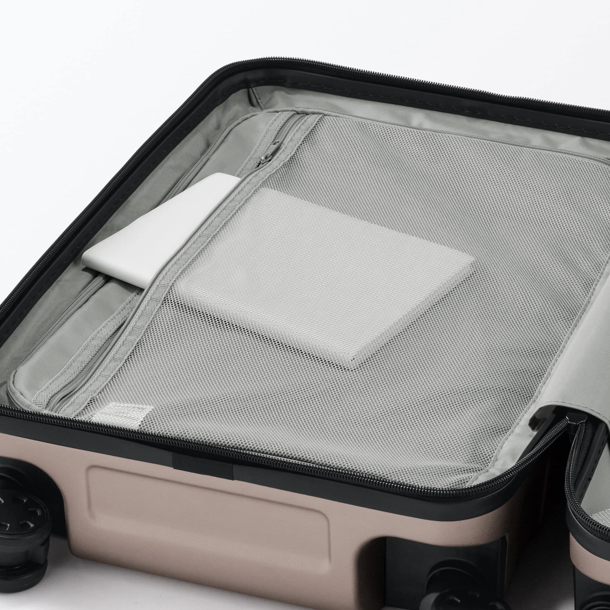 Front Open Hard Suitcase 32L | Carry-On - Image 10