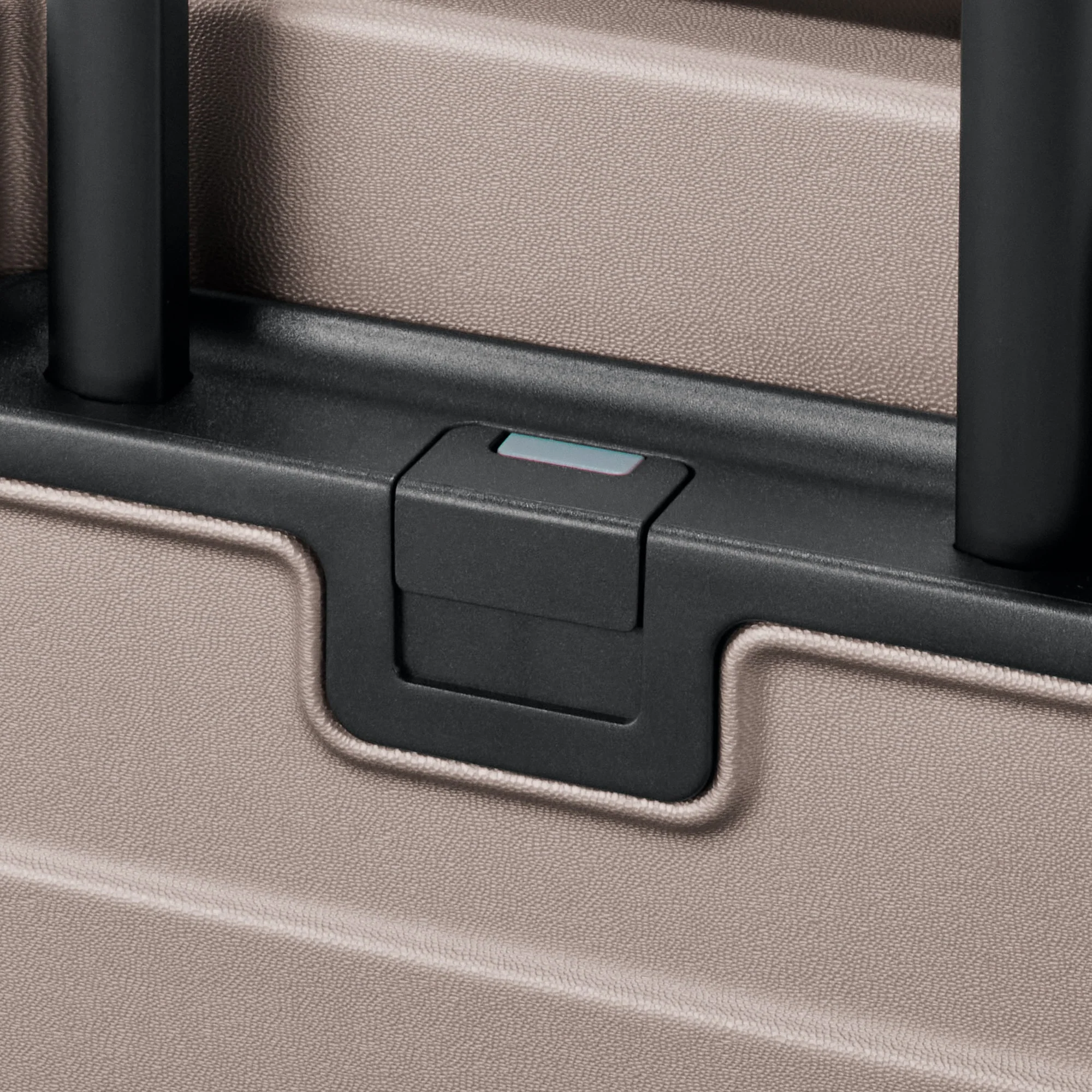 Front Open Hard Suitcase 32L | Carry-On - Image 15