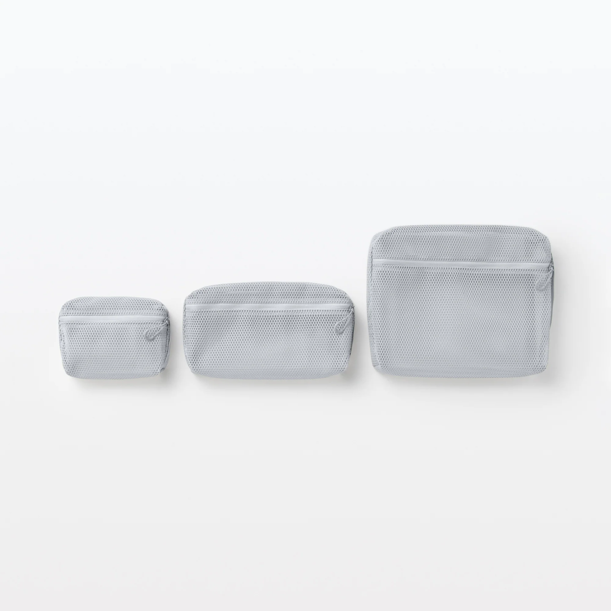 Gusset Mesh Case Large - Grey - Image 6