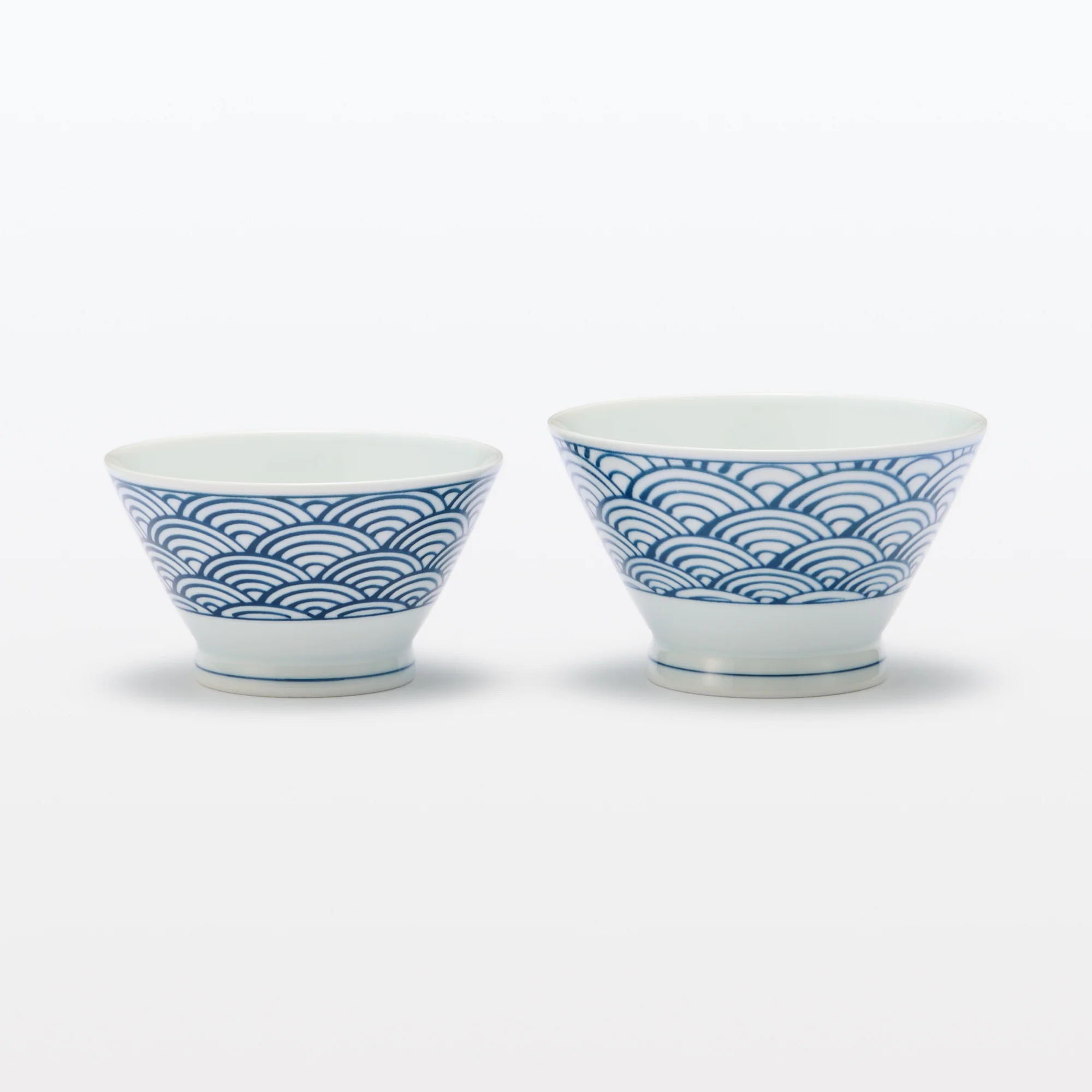 Hasami Ware Rice Bowl - Large Wave Pattern - Image 16