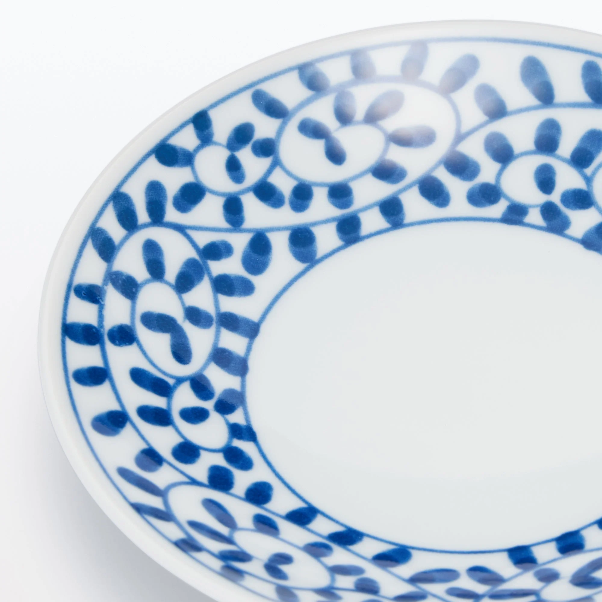 Hasami Ware Small Plate - Arabesque Pattern - Image 5