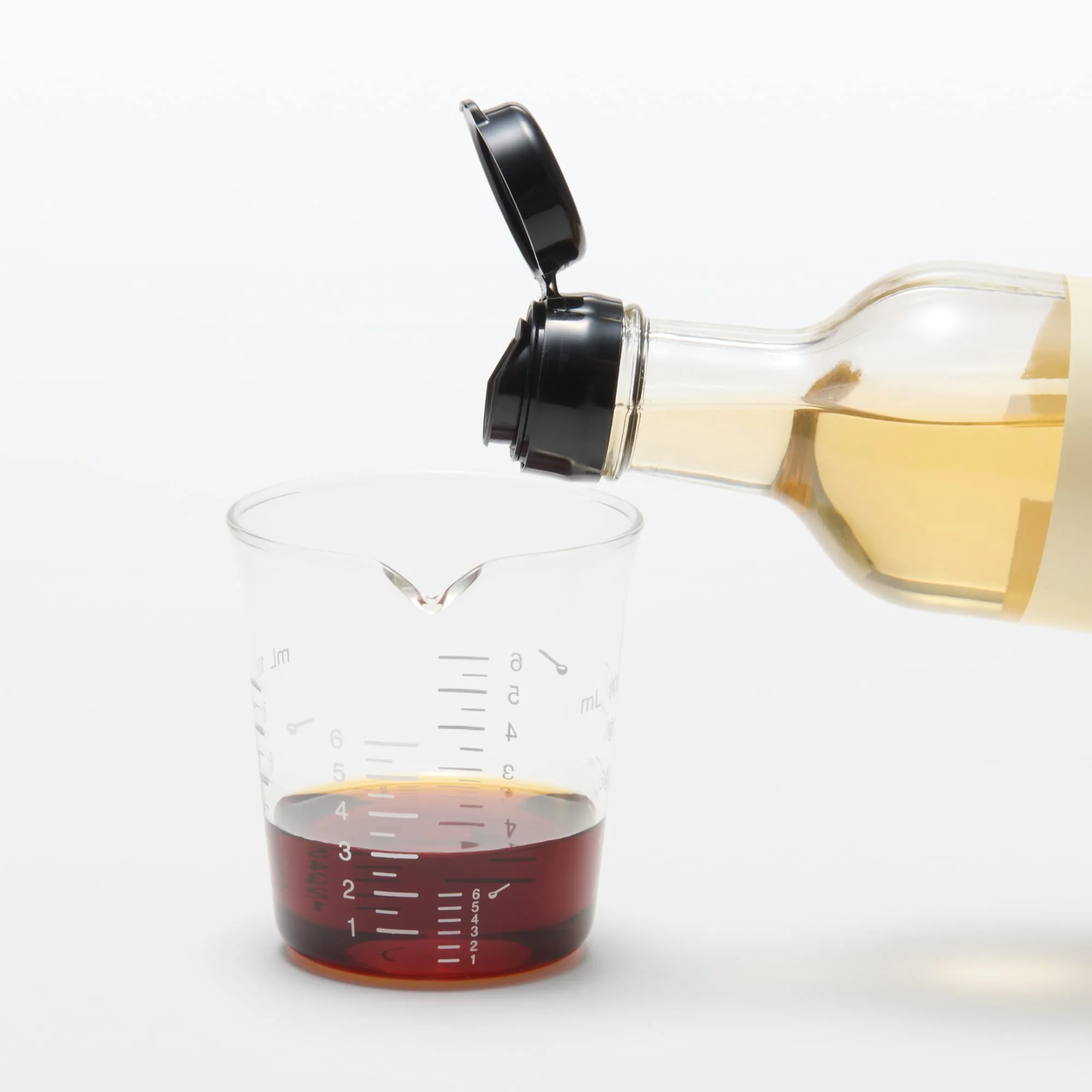 Heat Resistant Glass Measuring Cup 100 ml - Image 7
