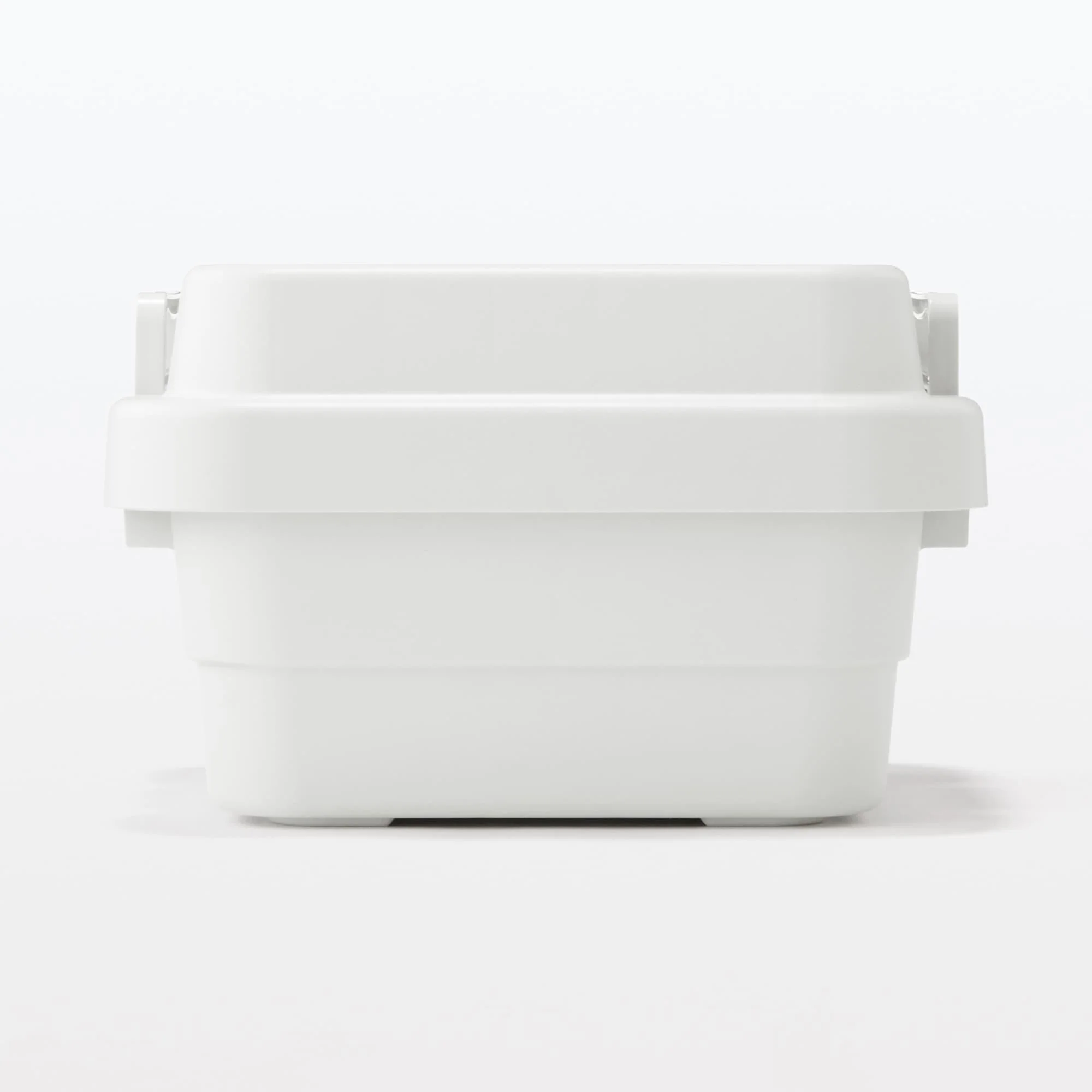 Heavy Duty Polypropylene Shallow Storage Box - Small (18 L) - Image 3