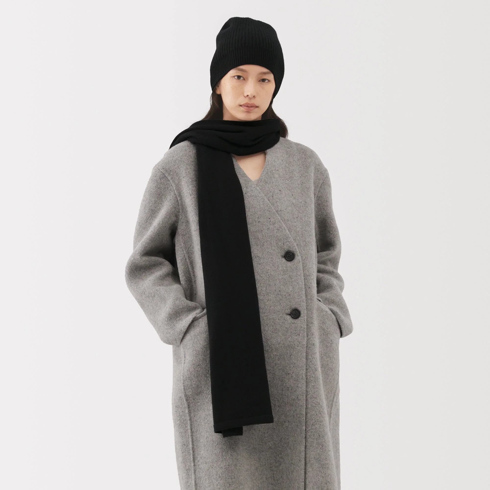 Labo Cashmere Knit Stole - Image 4