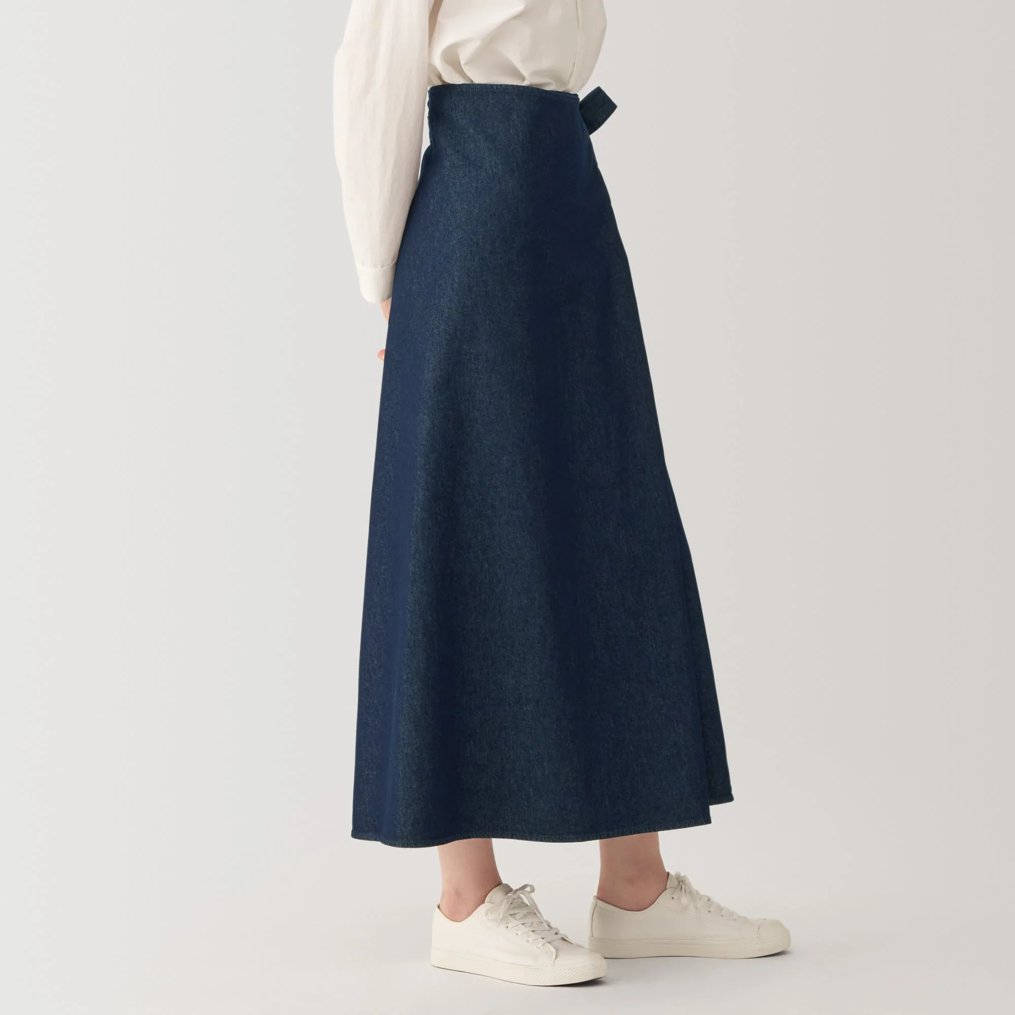 Labo Women's Washi Blend Denim Wrap-Around Skirt - Image 6