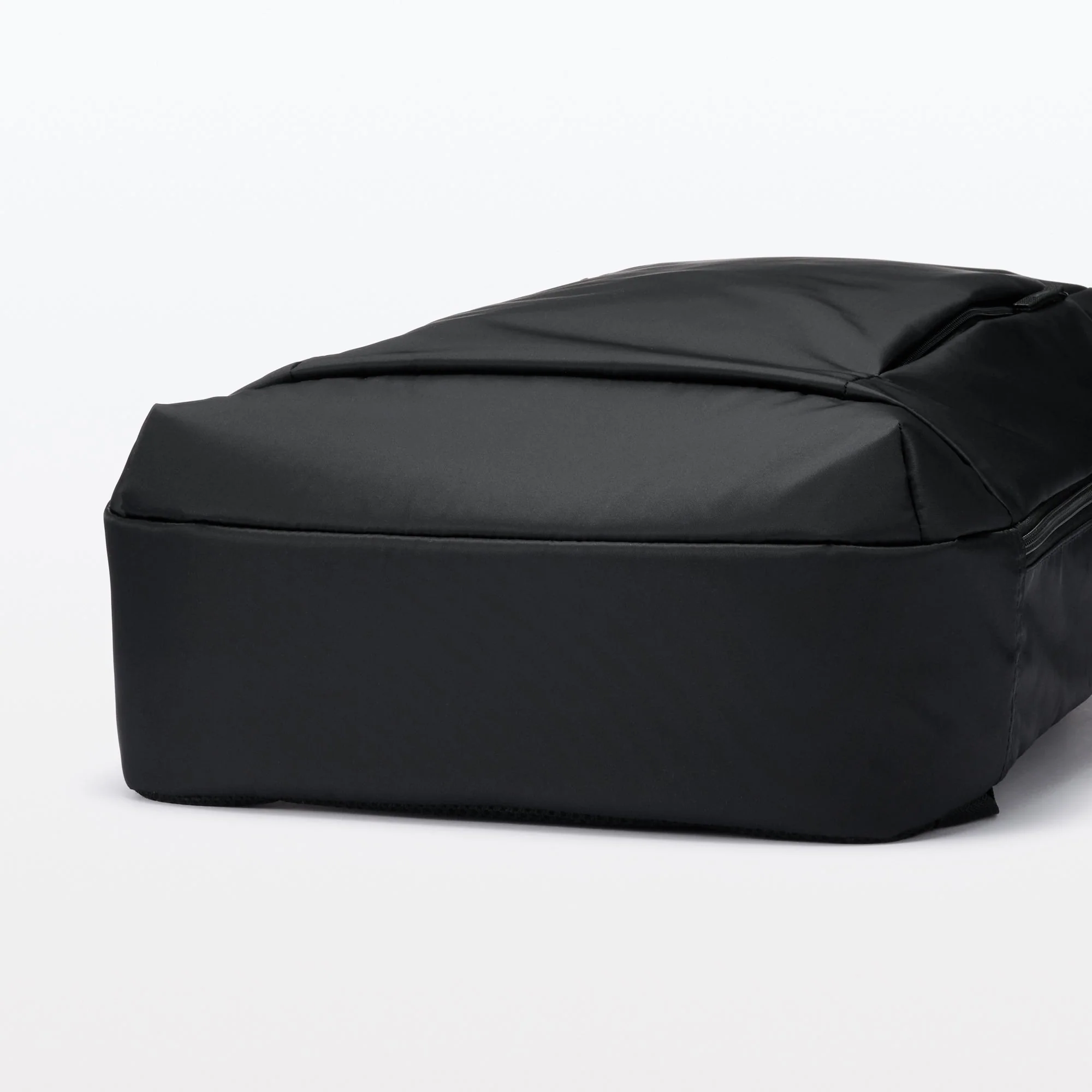 Less Tiring Backpack for Business - Image 7