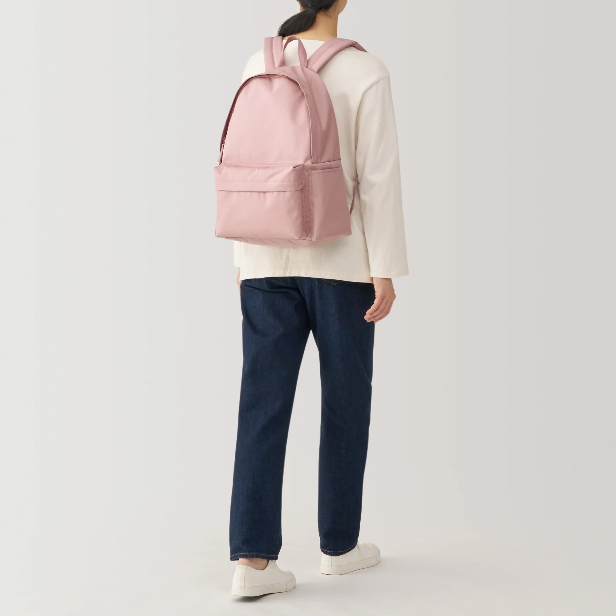 Less Tiring Water Repellent Backpack