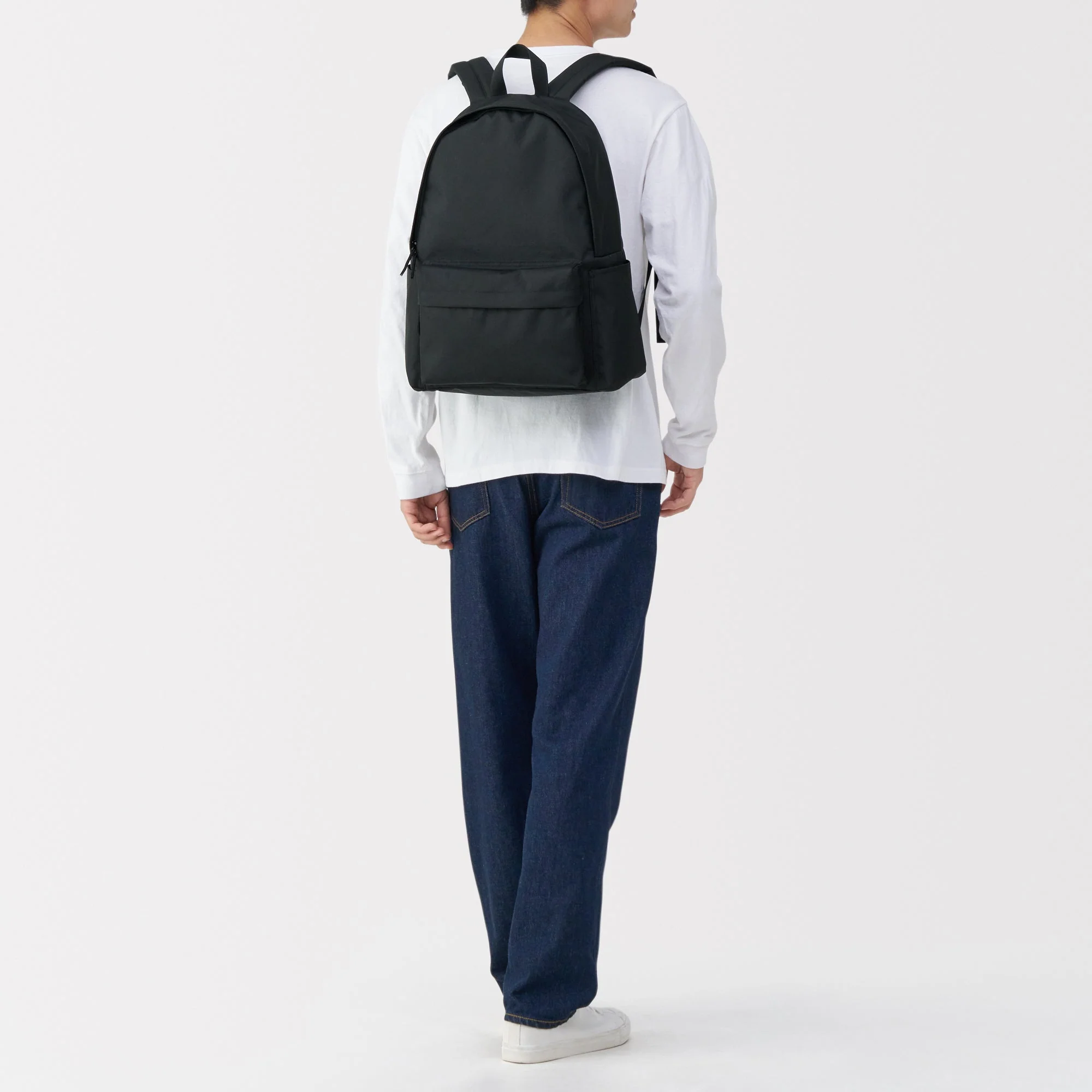 Less Tiring Water Repellent Backpack - Image 32