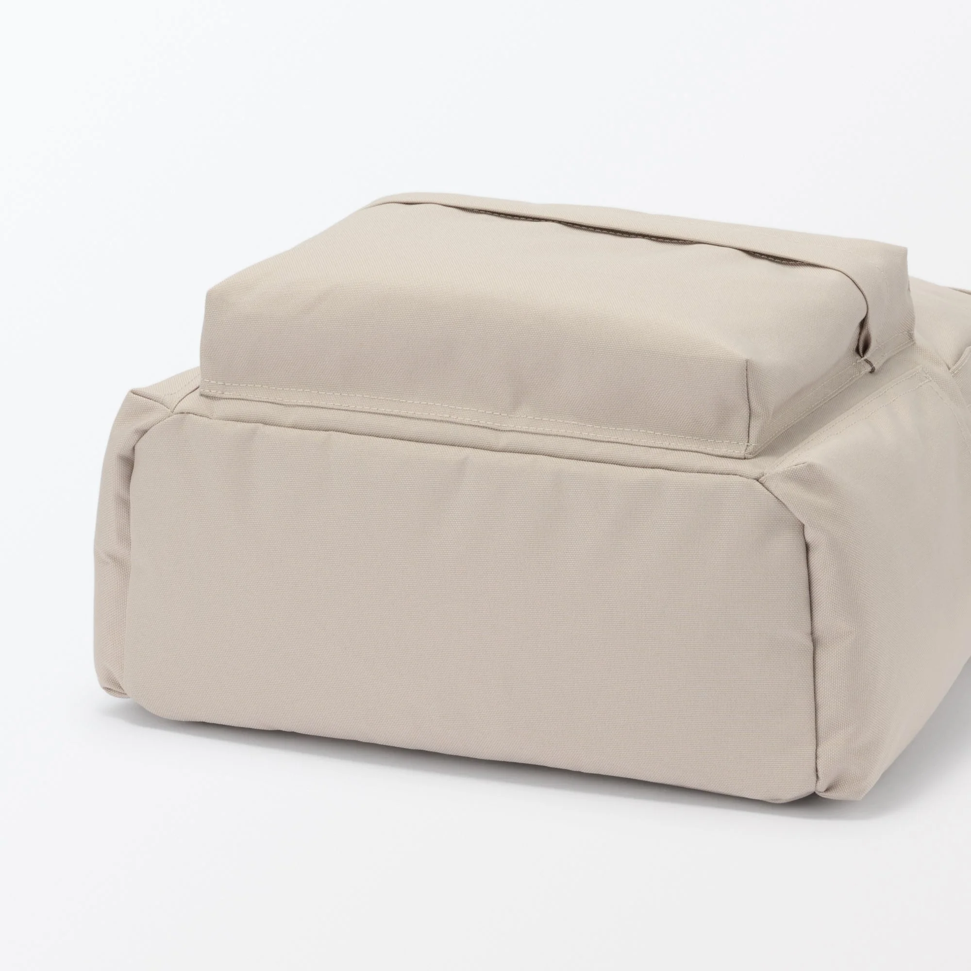 Less Tiring Water Repellent Backpack - Image 50