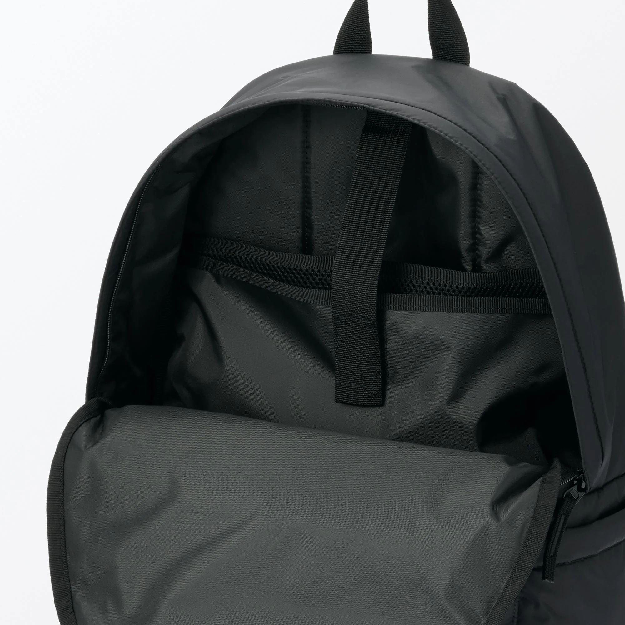 Less Tiring Water Repellent Backpack - Image 20