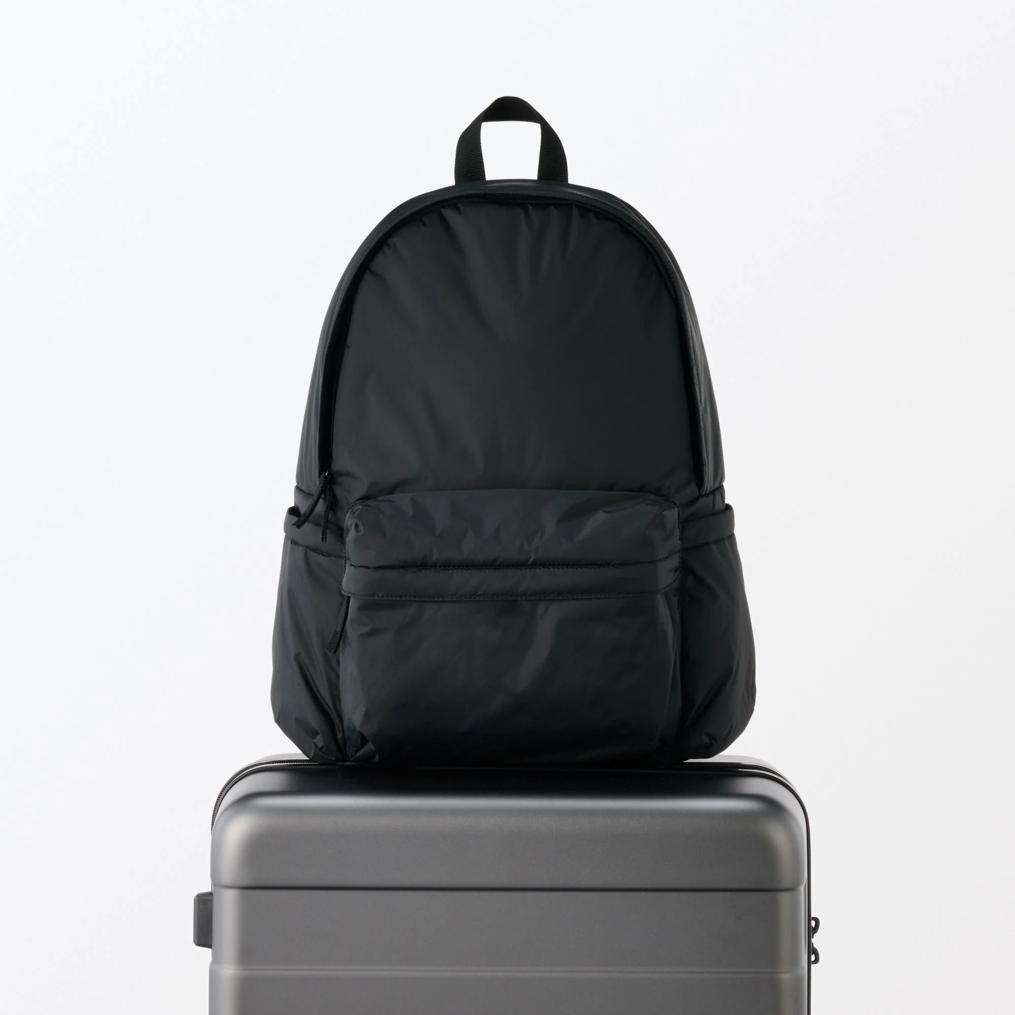 Less Tiring Water Repellent Backpack - Image 26