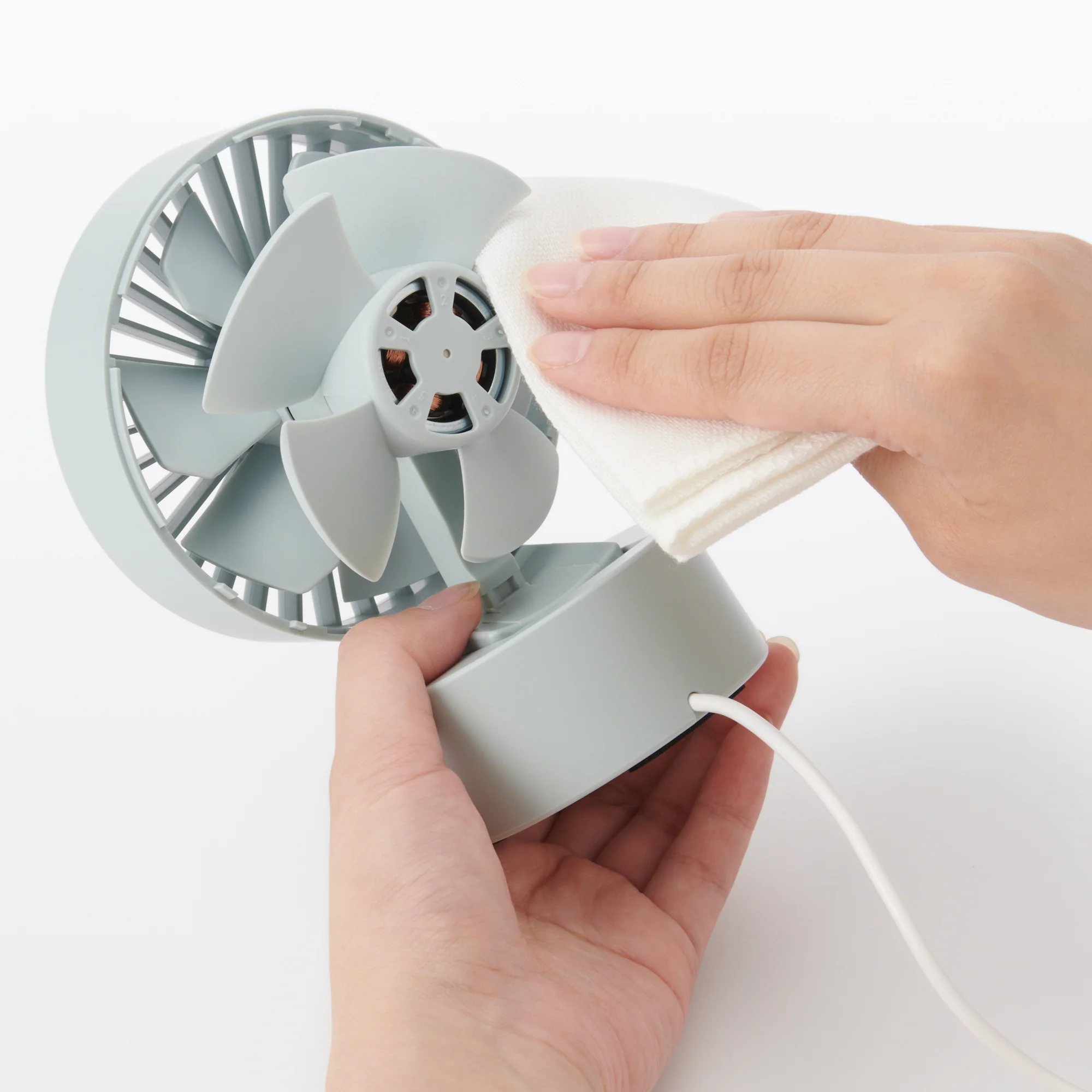Low Noise USB Desk Fan - Image 14