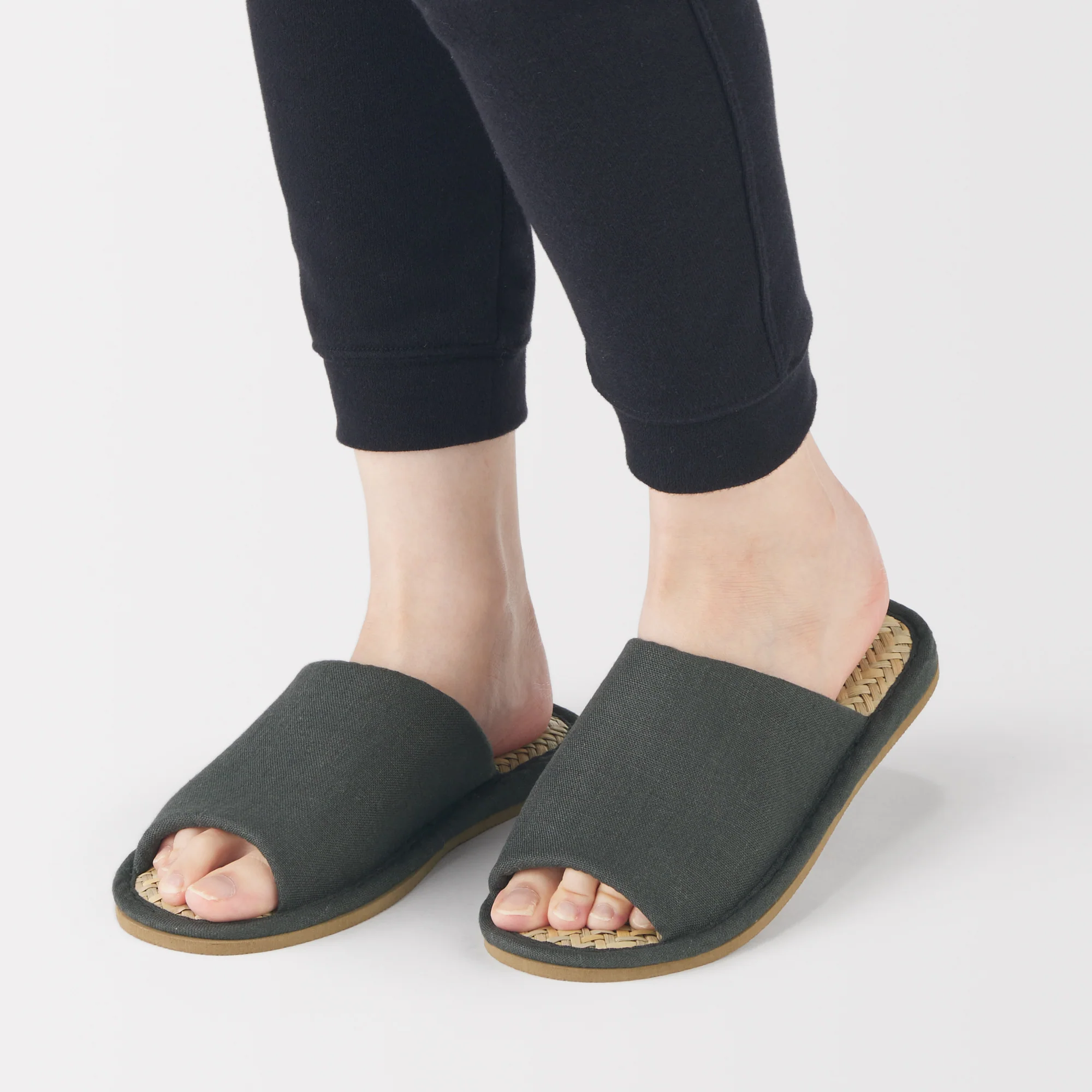 Malay Grass Open Toe Slippers - Image 17