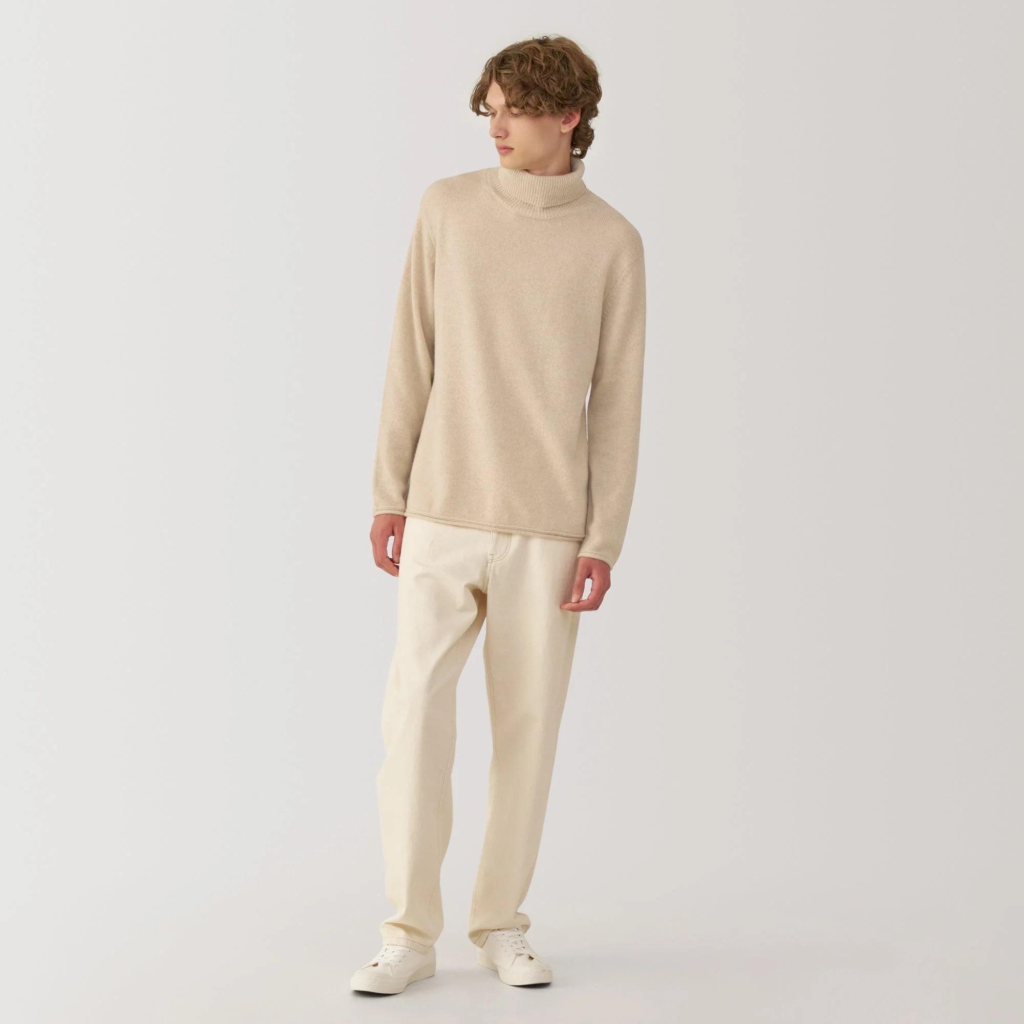 Labo Men's Natural Cashmere Turtleneck Sweater - Image 16