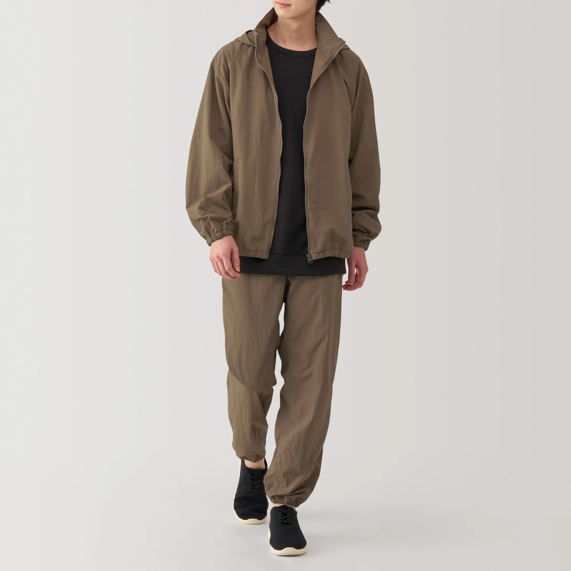 Men's Water Repellent Nylon Wind Pants - Image 33