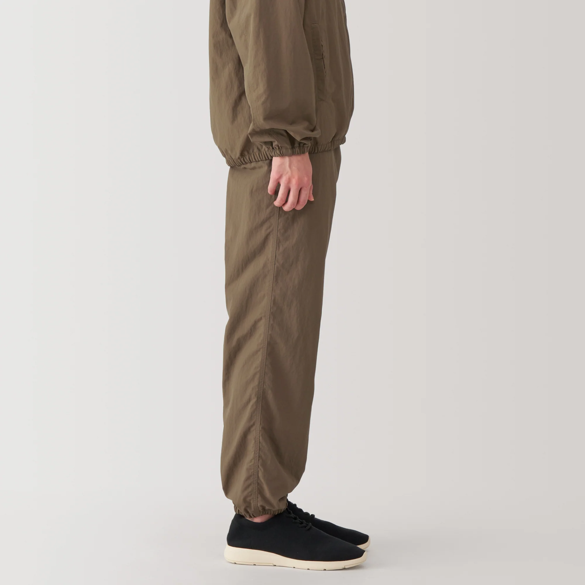 Men's Water Repellent Nylon Wind Pants - Image 34