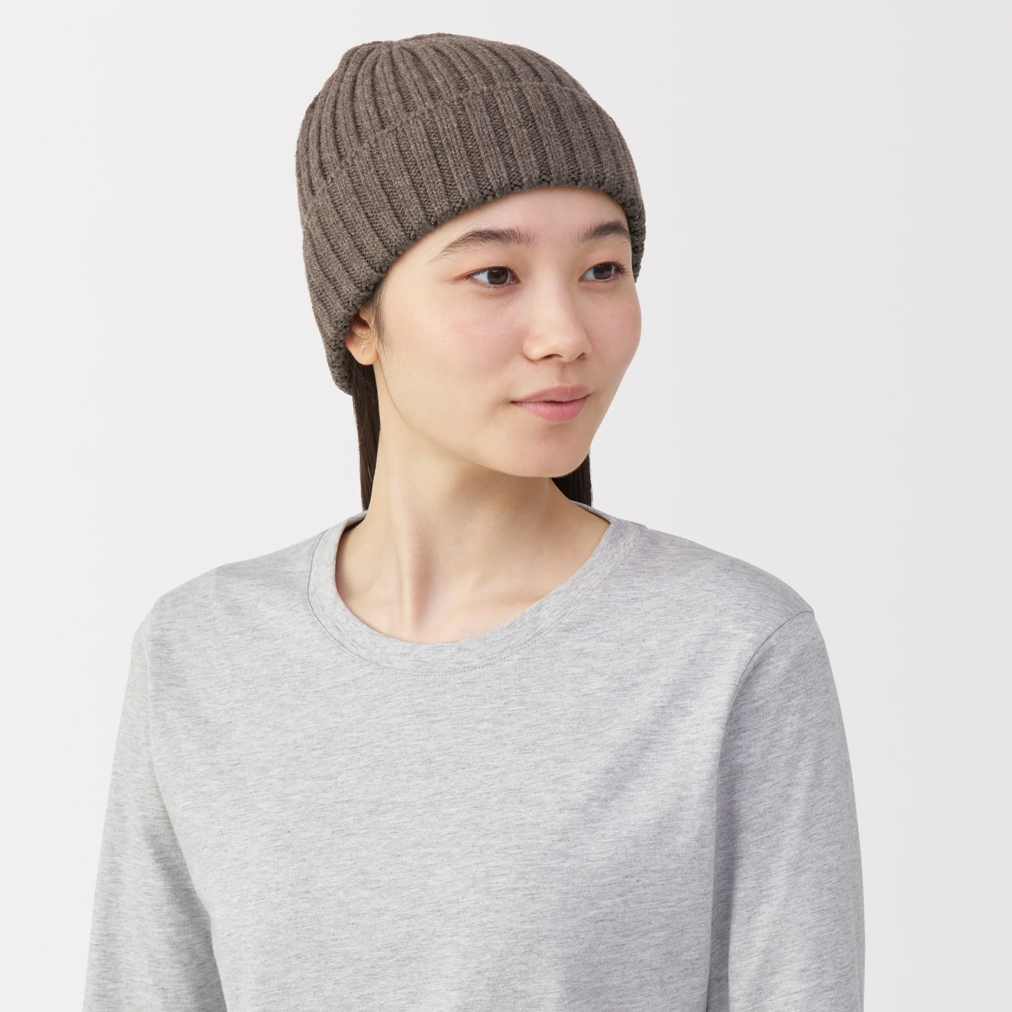 Merino Wool Ribbed Beanie - Image 10
