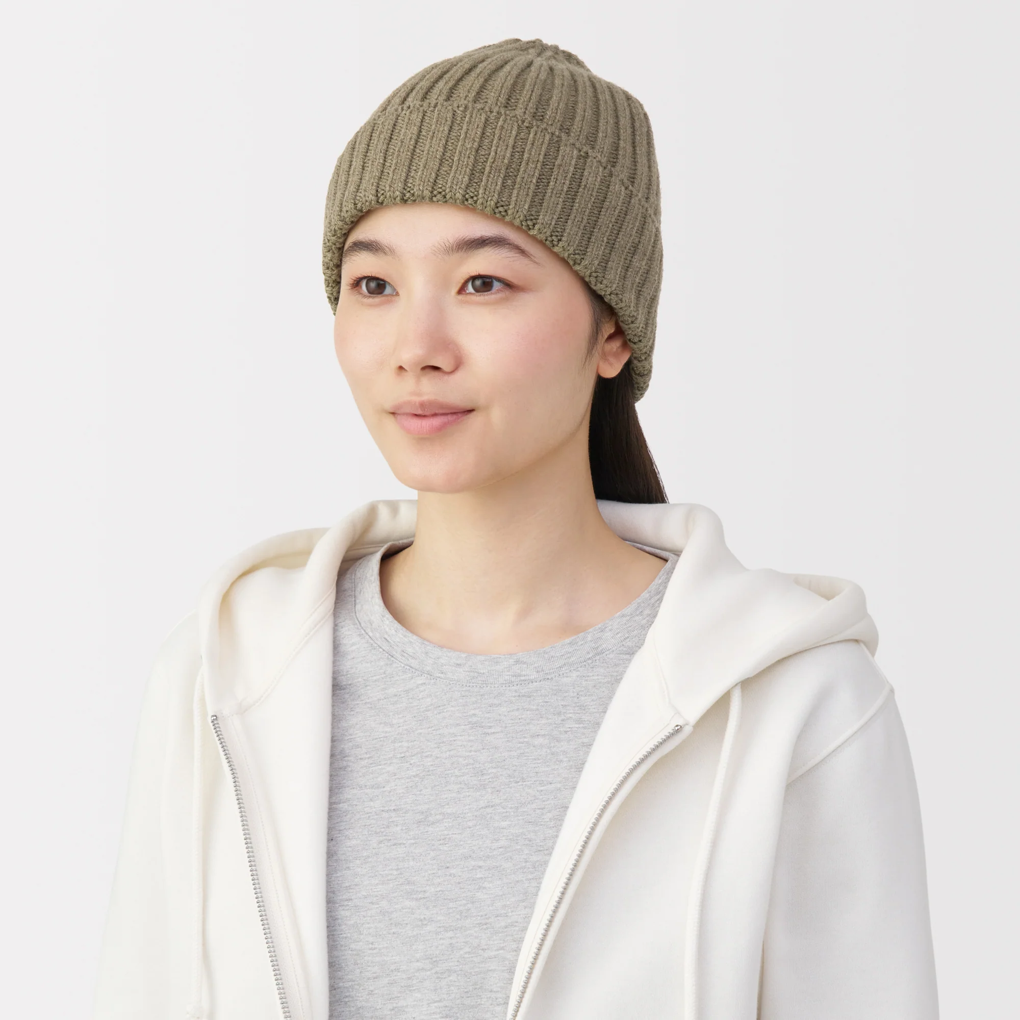 Merino Wool Ribbed Beanie - Image 40