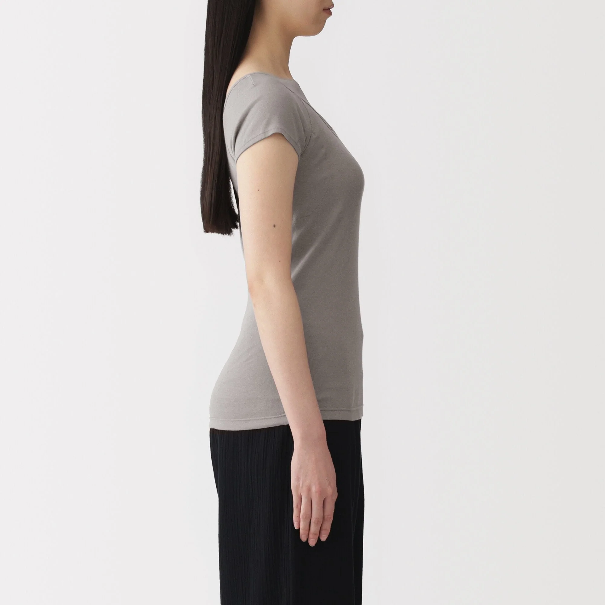 Moisture-Wicking Sweat Pad T-Shirt - Image 5