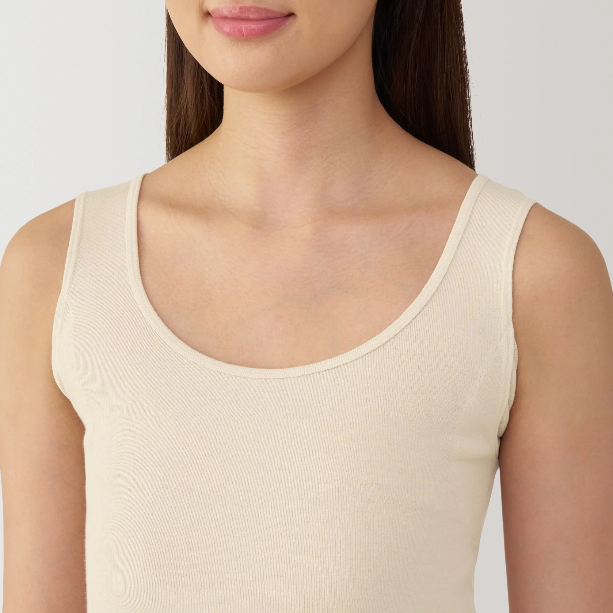 Moisture-Wicking Sweat Pad Tank Top - Image 15