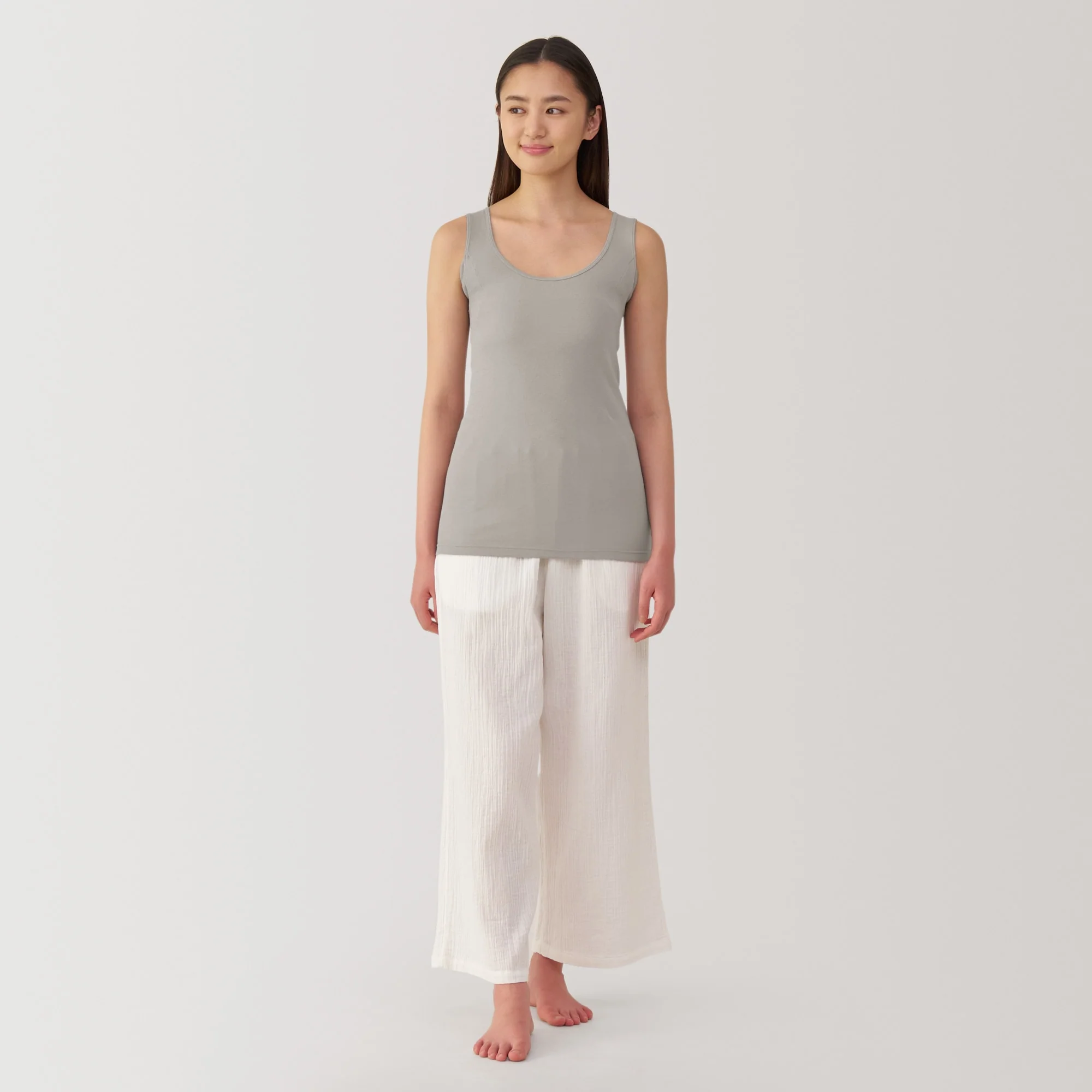 Moisture-Wicking Sweat Pad Tank Top - Image 28