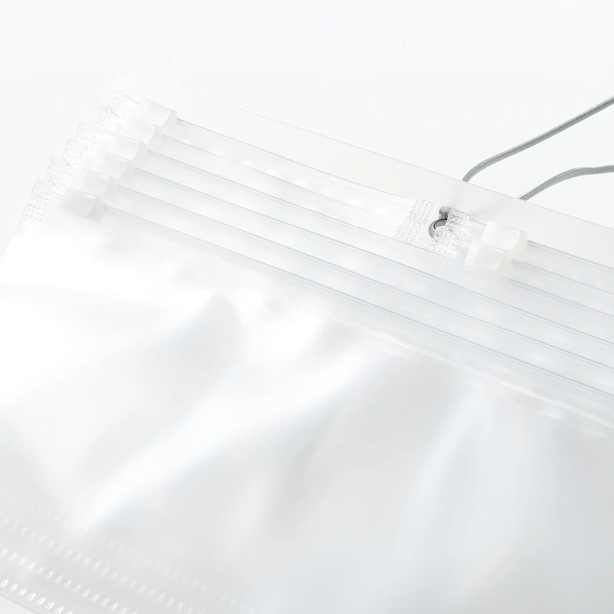 Non-Bulky Pocket Holder - Image 4