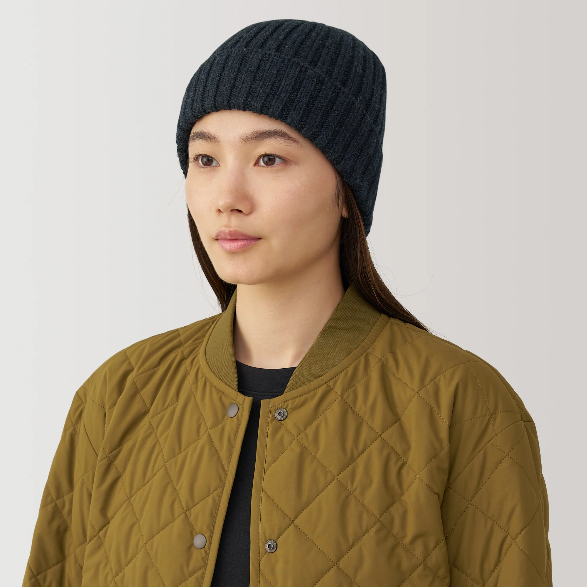 Non-Itchy Ribbed Beanie - Image 9