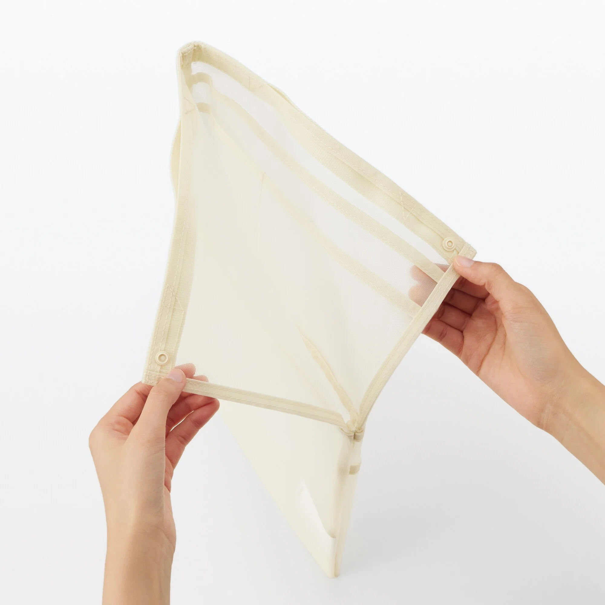 Nylon Mesh Bag Organizer Ivory - A4 Vertical - Image 3