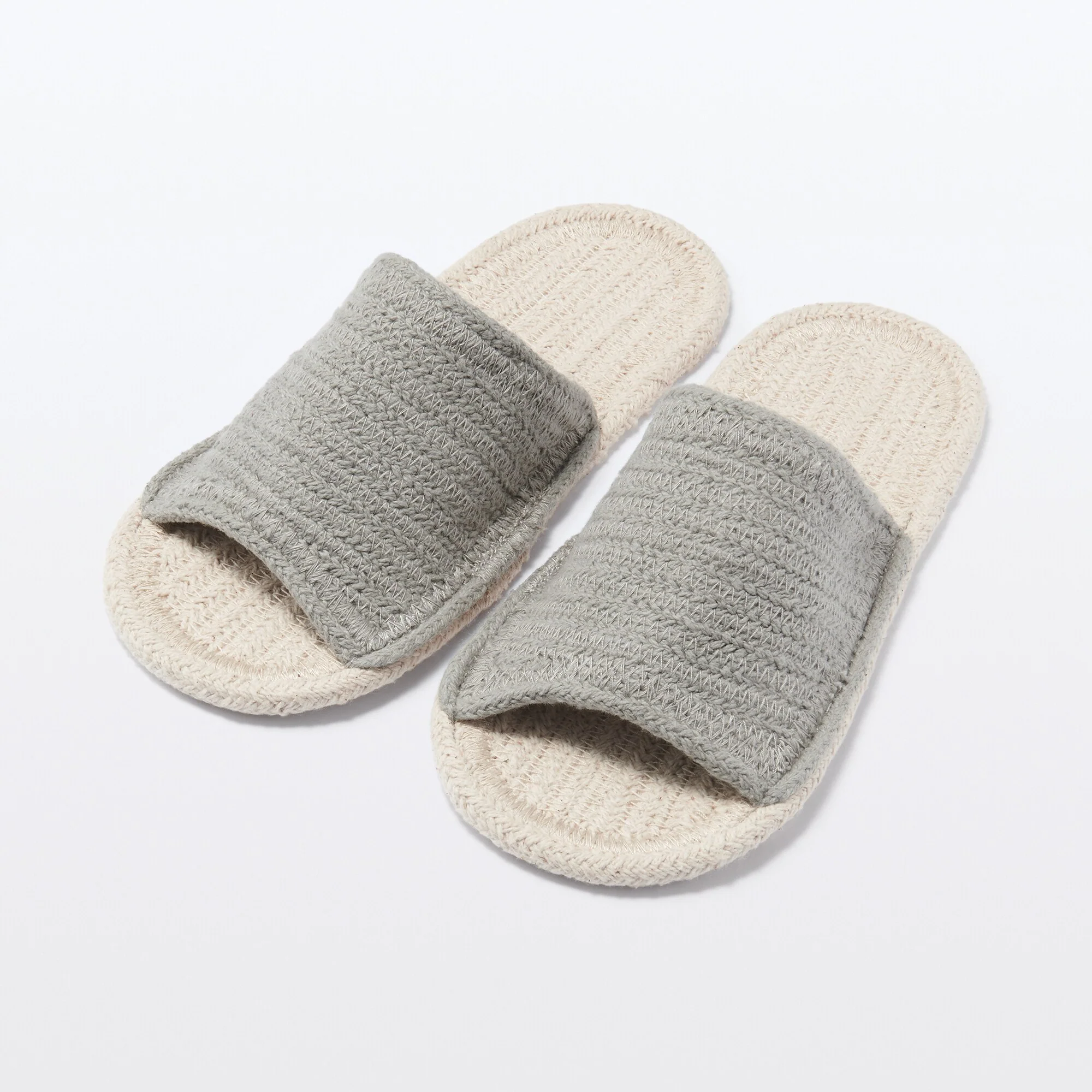 Open Toe Room Sandals - Image 15