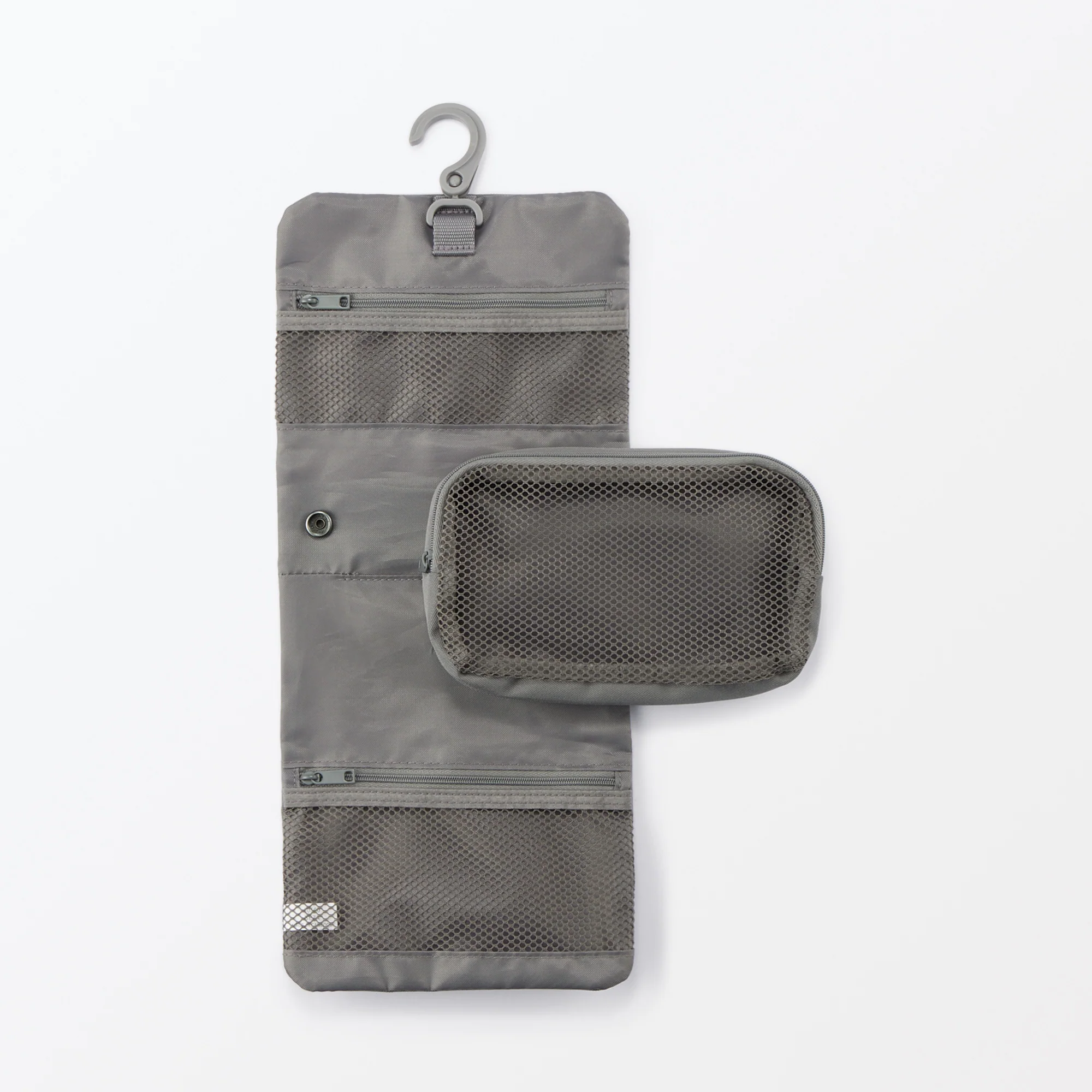 Polyester Hanging Case With Pouch - Image 4
