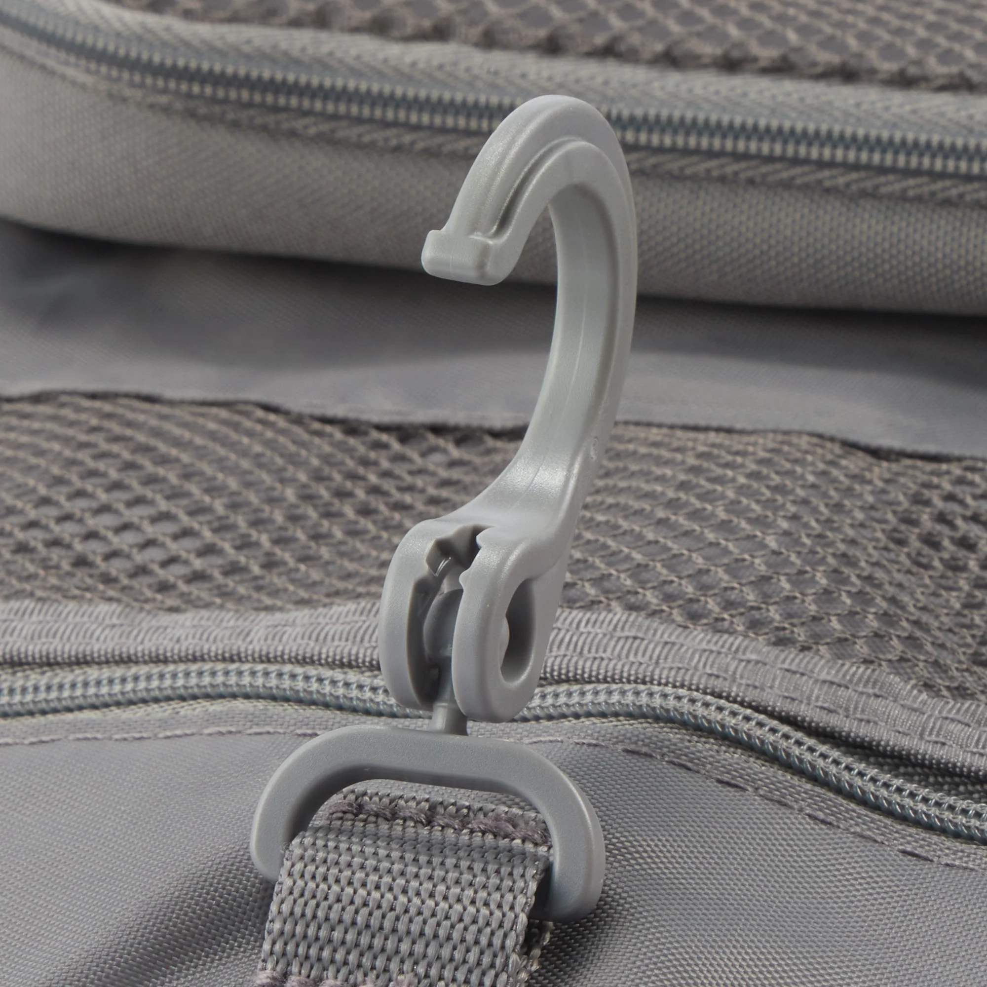 Polyester Hanging Case With Pouch - Image 6