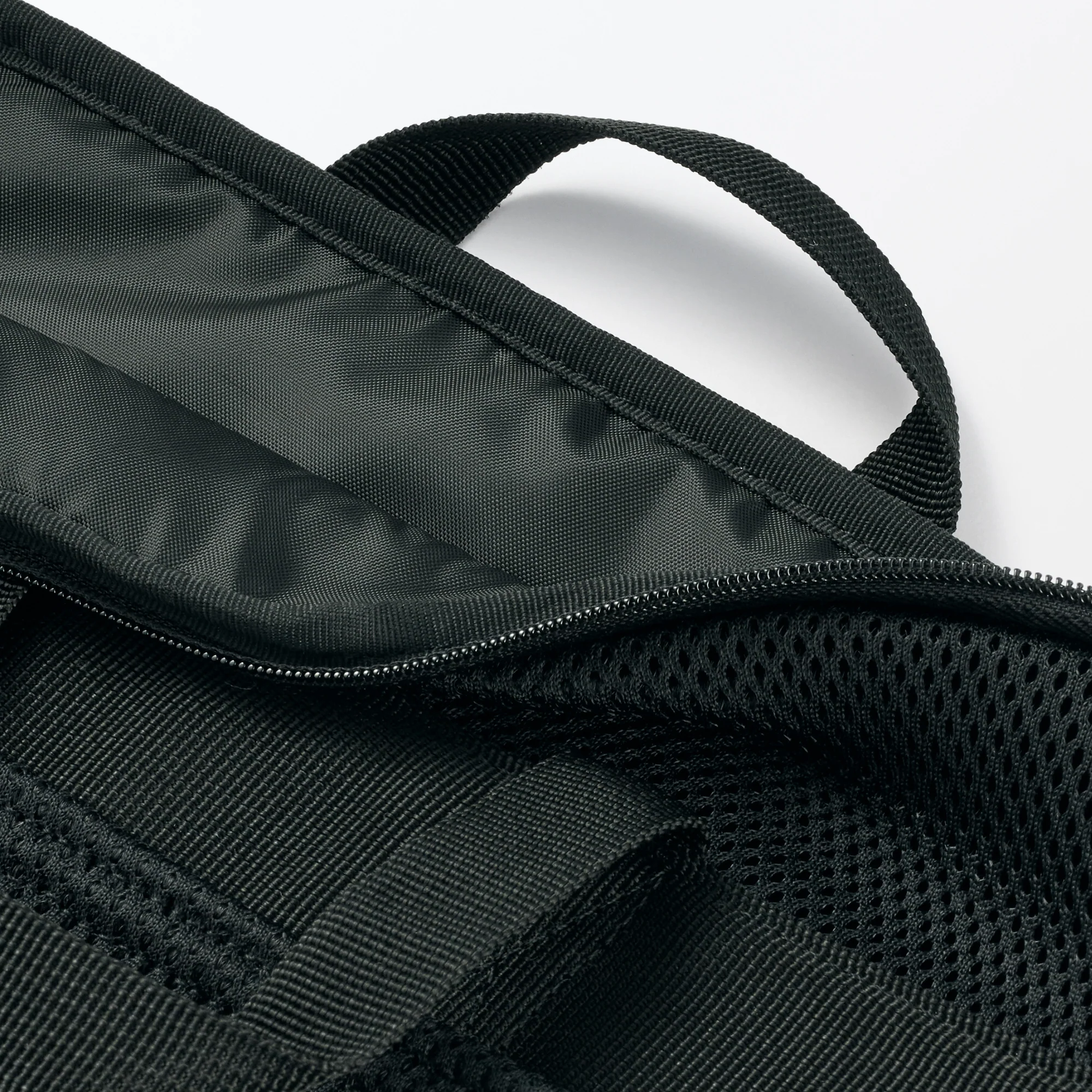 Polyester Vertical Cushioned Laptop Case - Black - Image 6