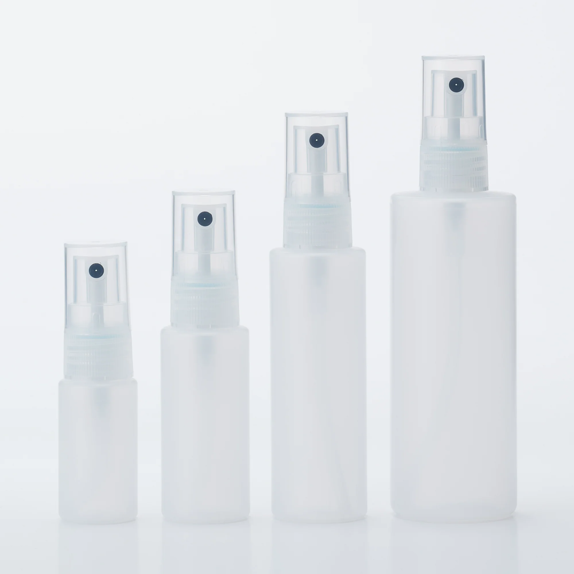 Polyethylene Petit Spray Bottle - Image 15