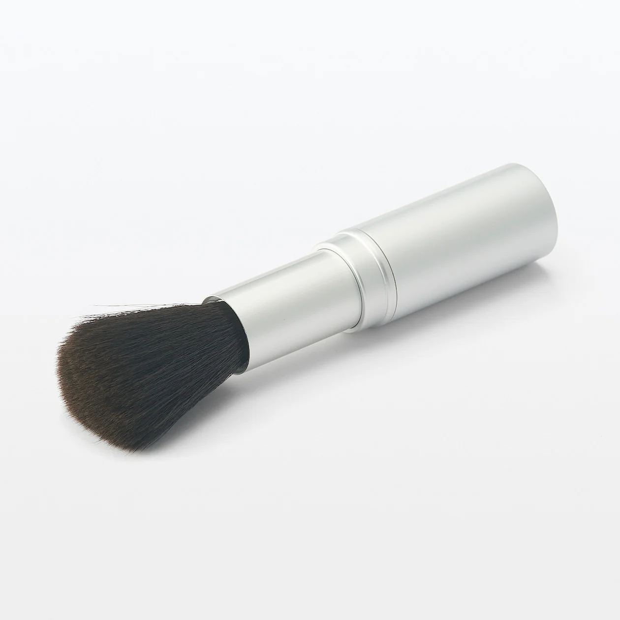 Portable Cheek Brush - Image 3