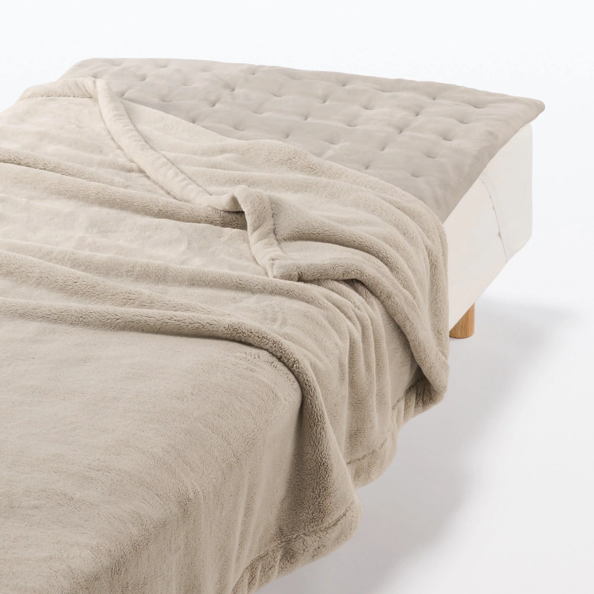 Recycled Polyester Quilted Bed Pad - Single - Image 2